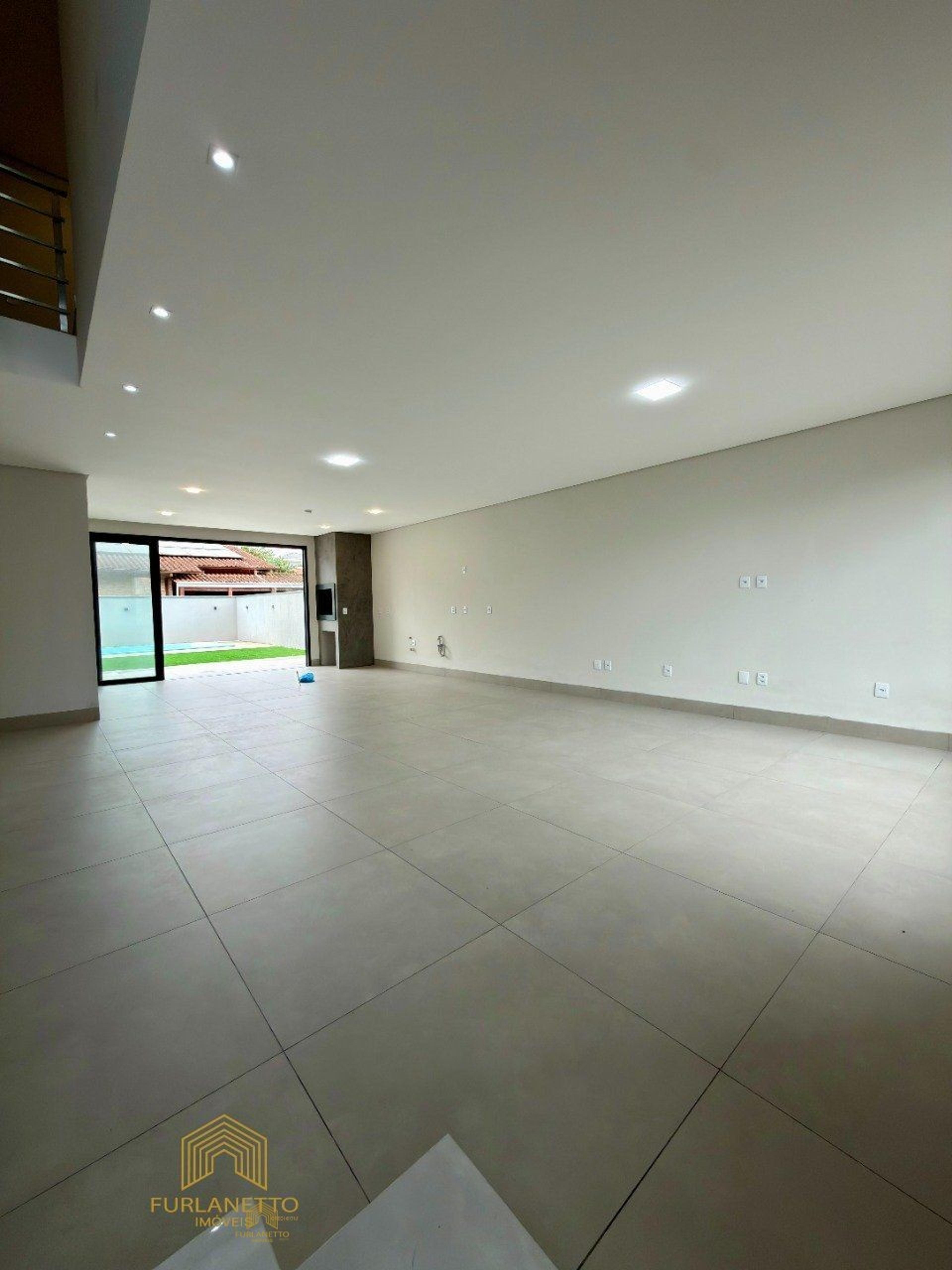Casa em Glória, Joinville — foto 3