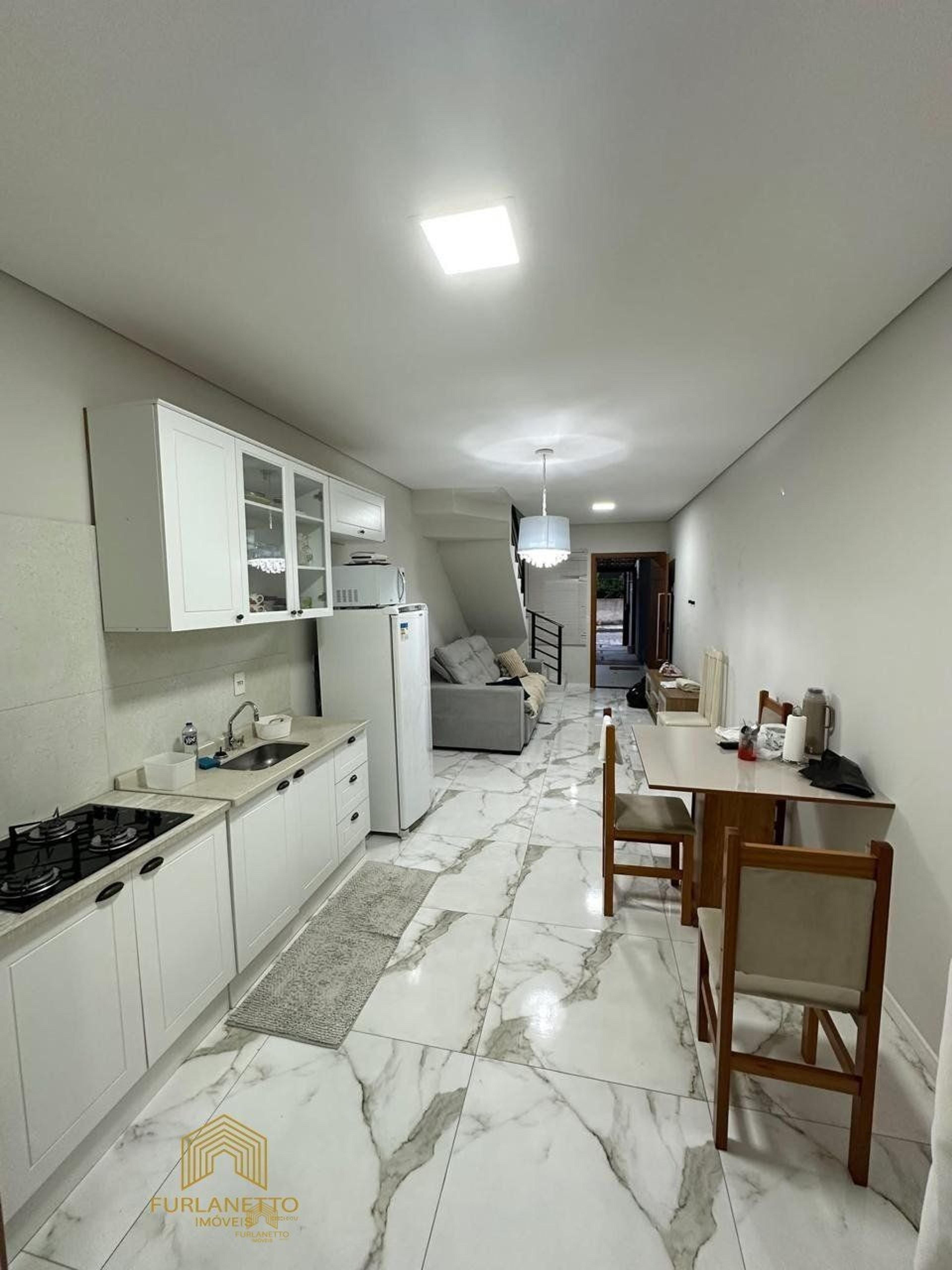 Casa em Aventureiro, Joinville — foto 2