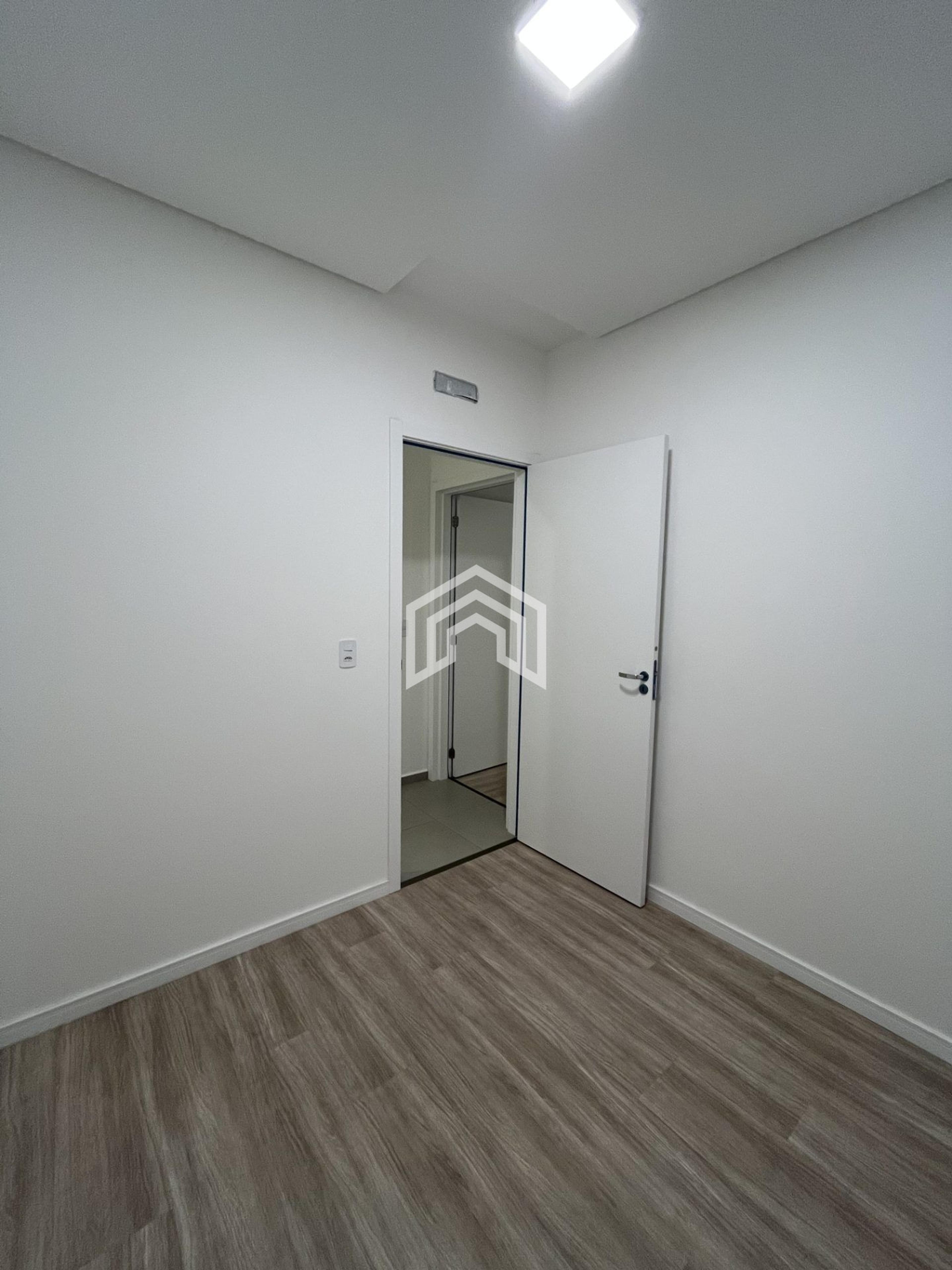 Apartamento a venda no bairro Costa e silva com 2 dormitórios sendo 1 suíte torre unica — foto 8