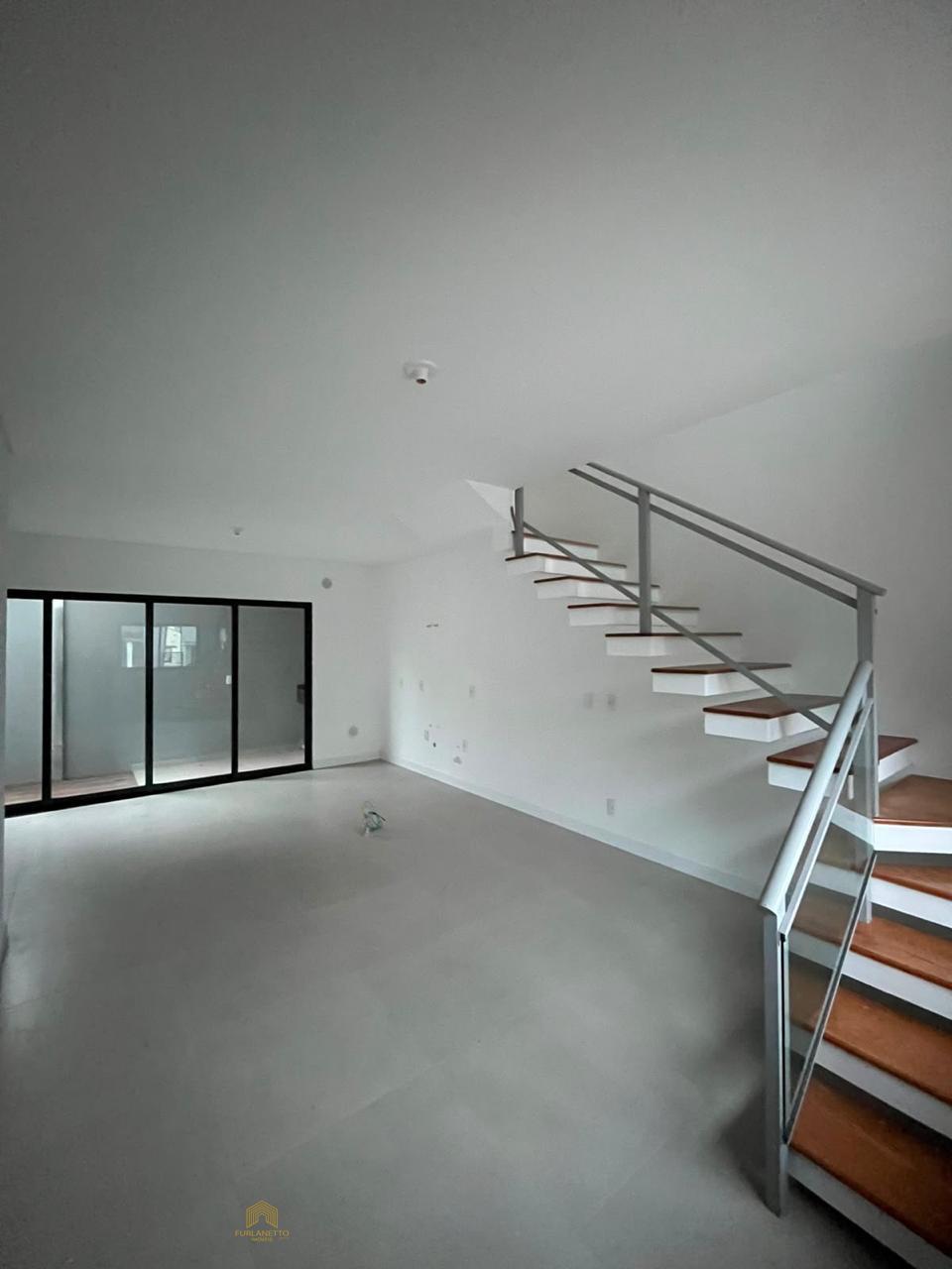 Casa em Costa e Silva, Joinville — foto 3