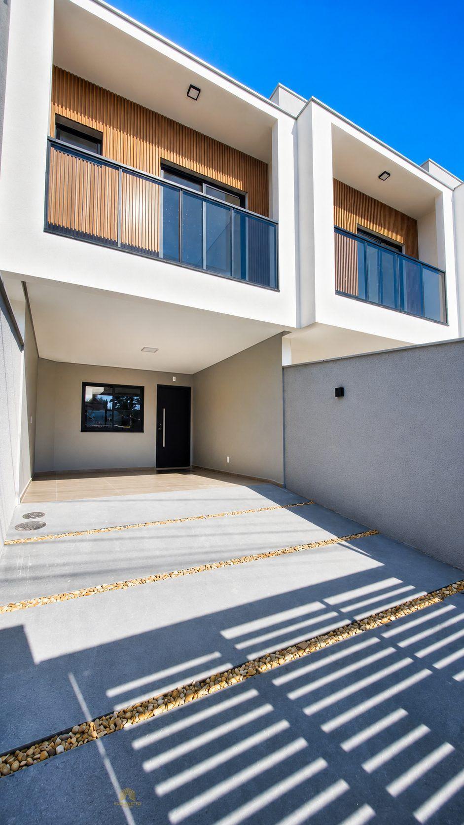 Casa Geminado à venda no bairro Bom Retiro - Alto padrão de acabamentos