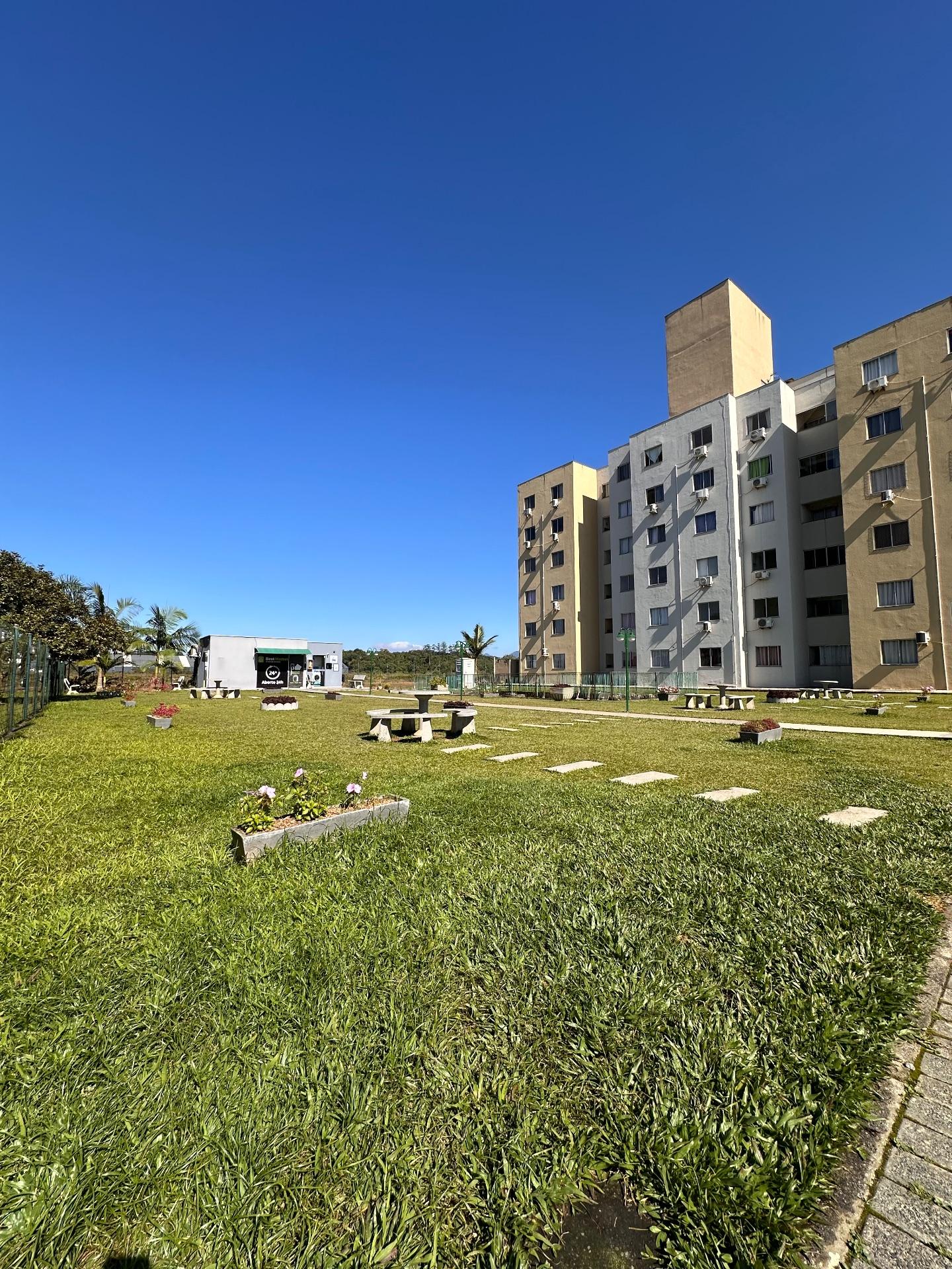 Apartamento em Vila Nova, Joinville — foto principal