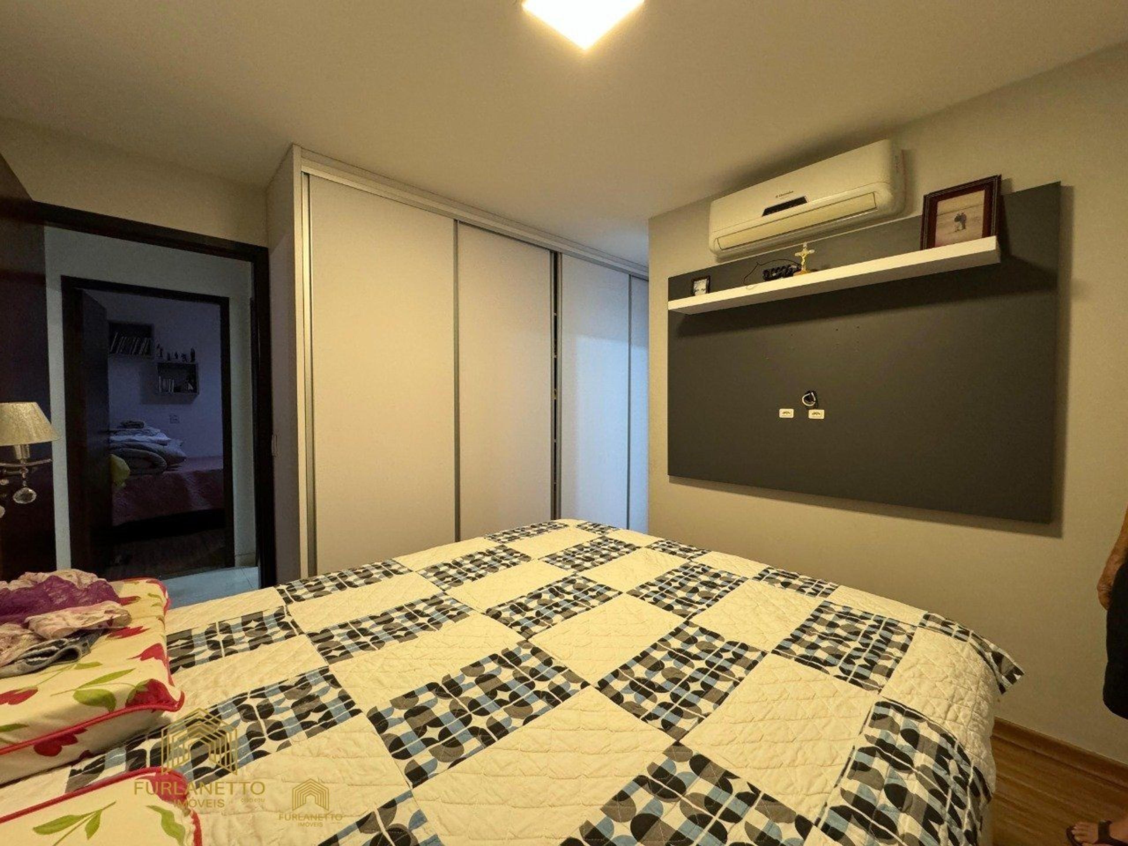 Linda casa à venda no bairro João Costa — foto 17