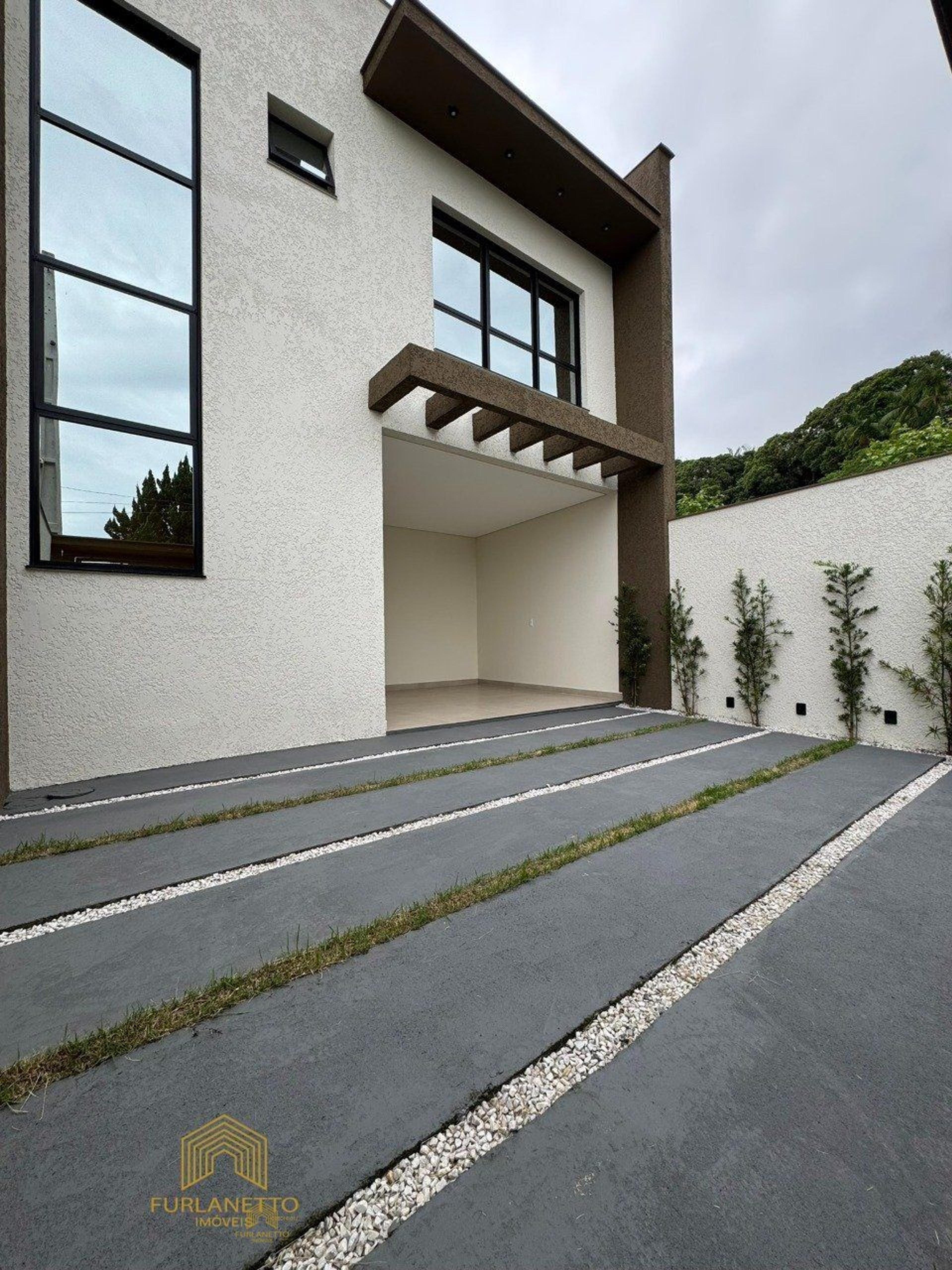 Casa em Glória, Joinville — foto 2