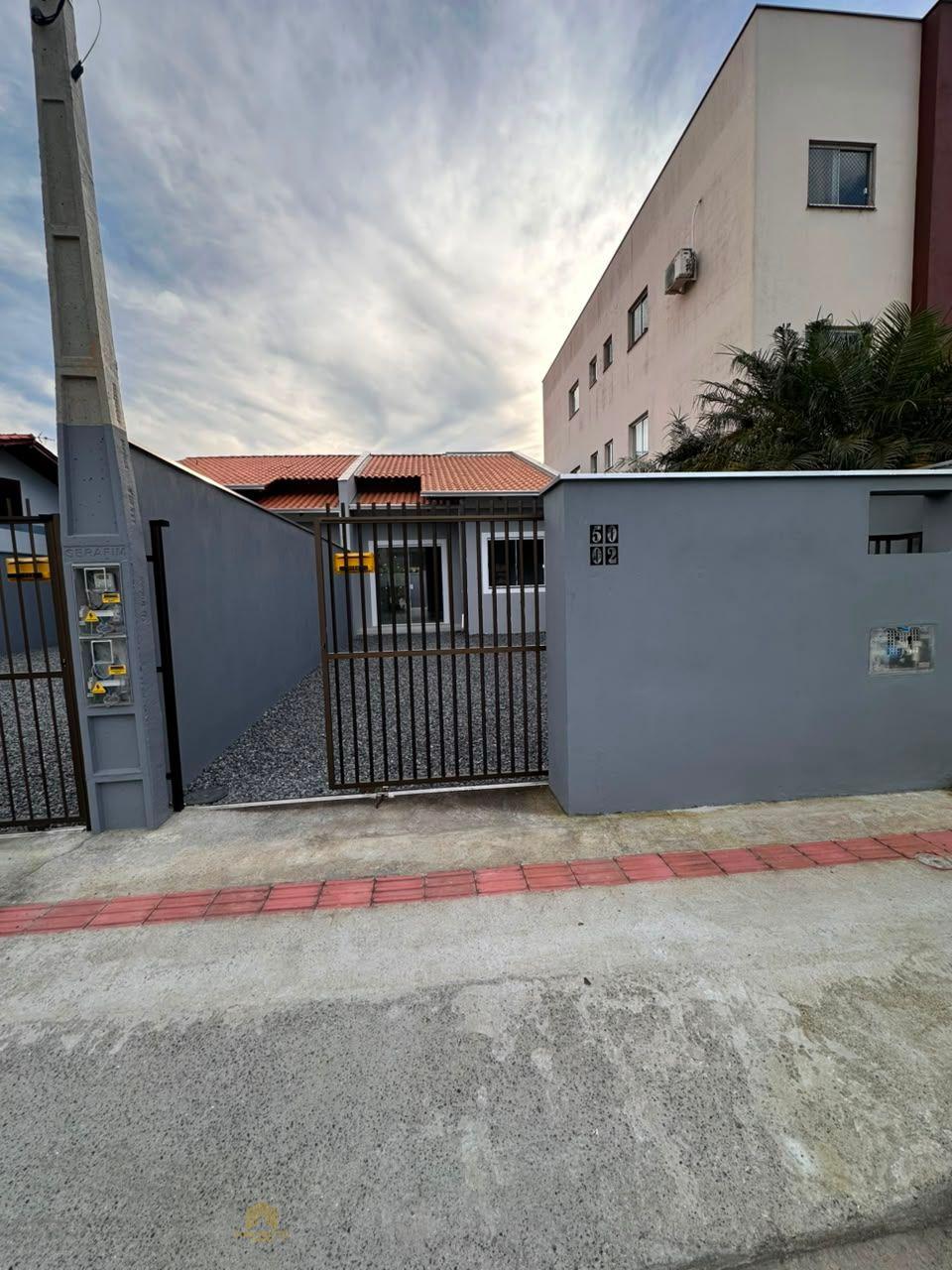 Casa em Parque Guarani, Joinville — foto 2