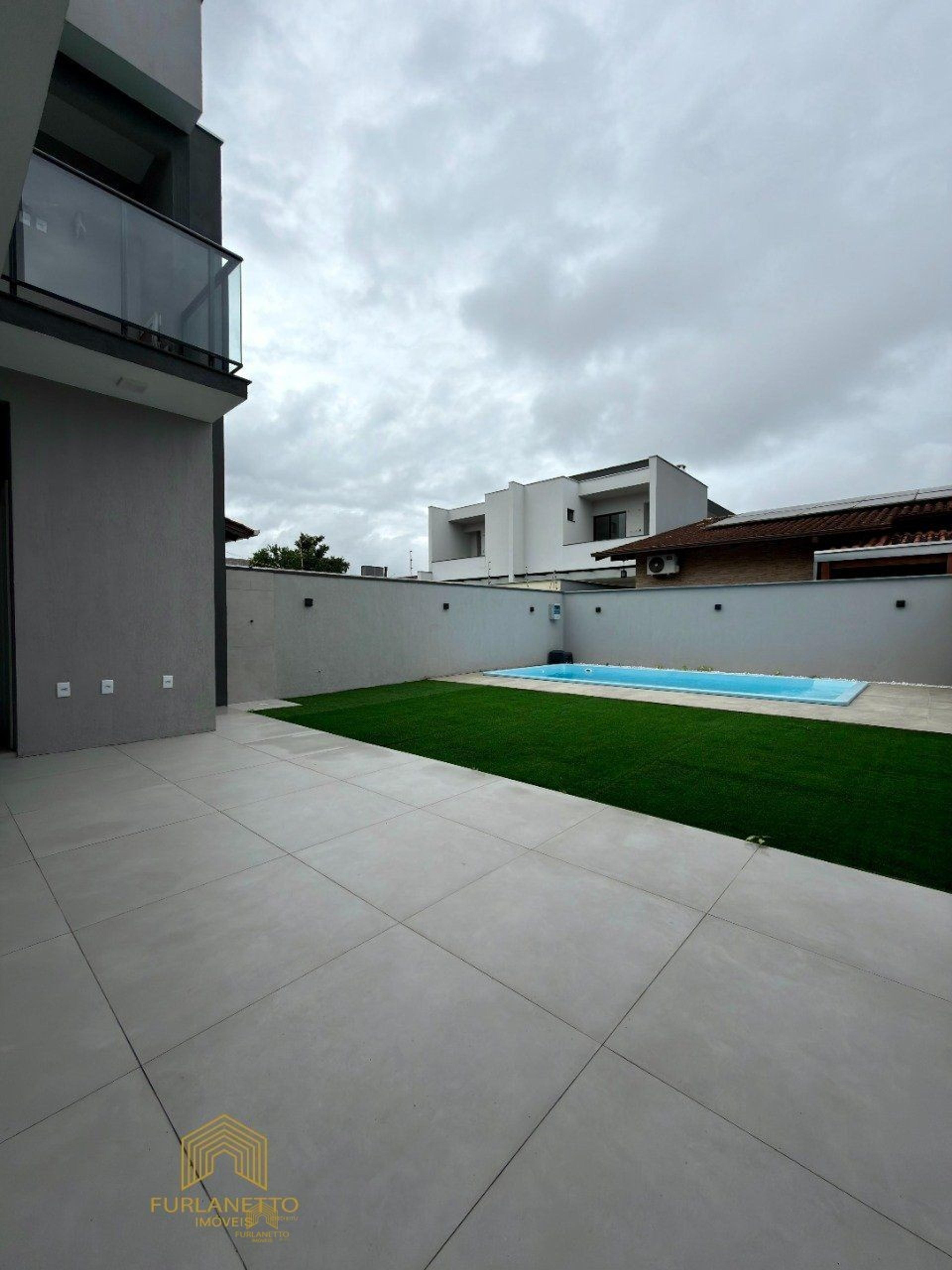 Casa Geminado de Alto Padrão no Glória — foto 9