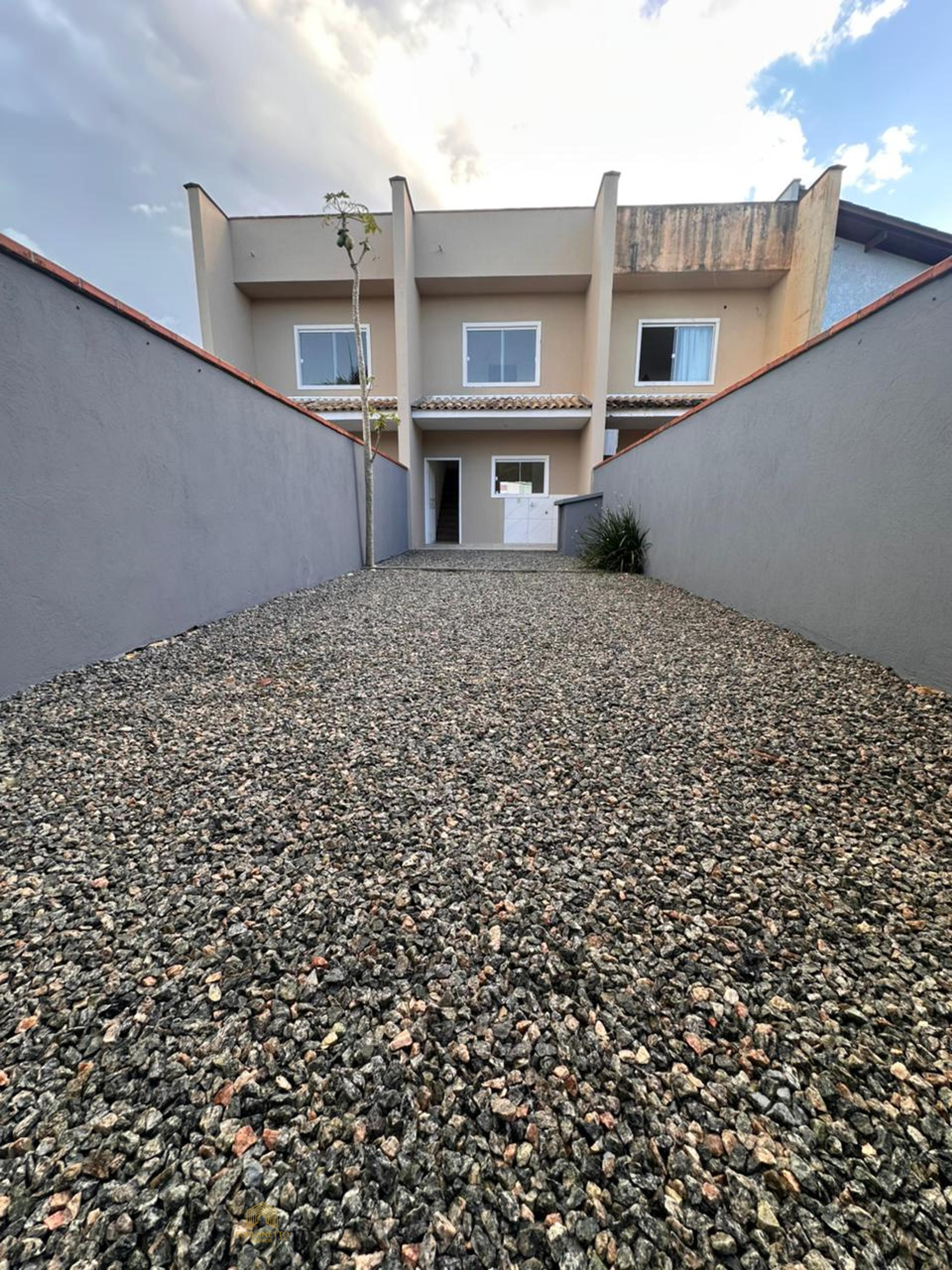 Casa em Adhemar Garcia, Joinville — foto 2