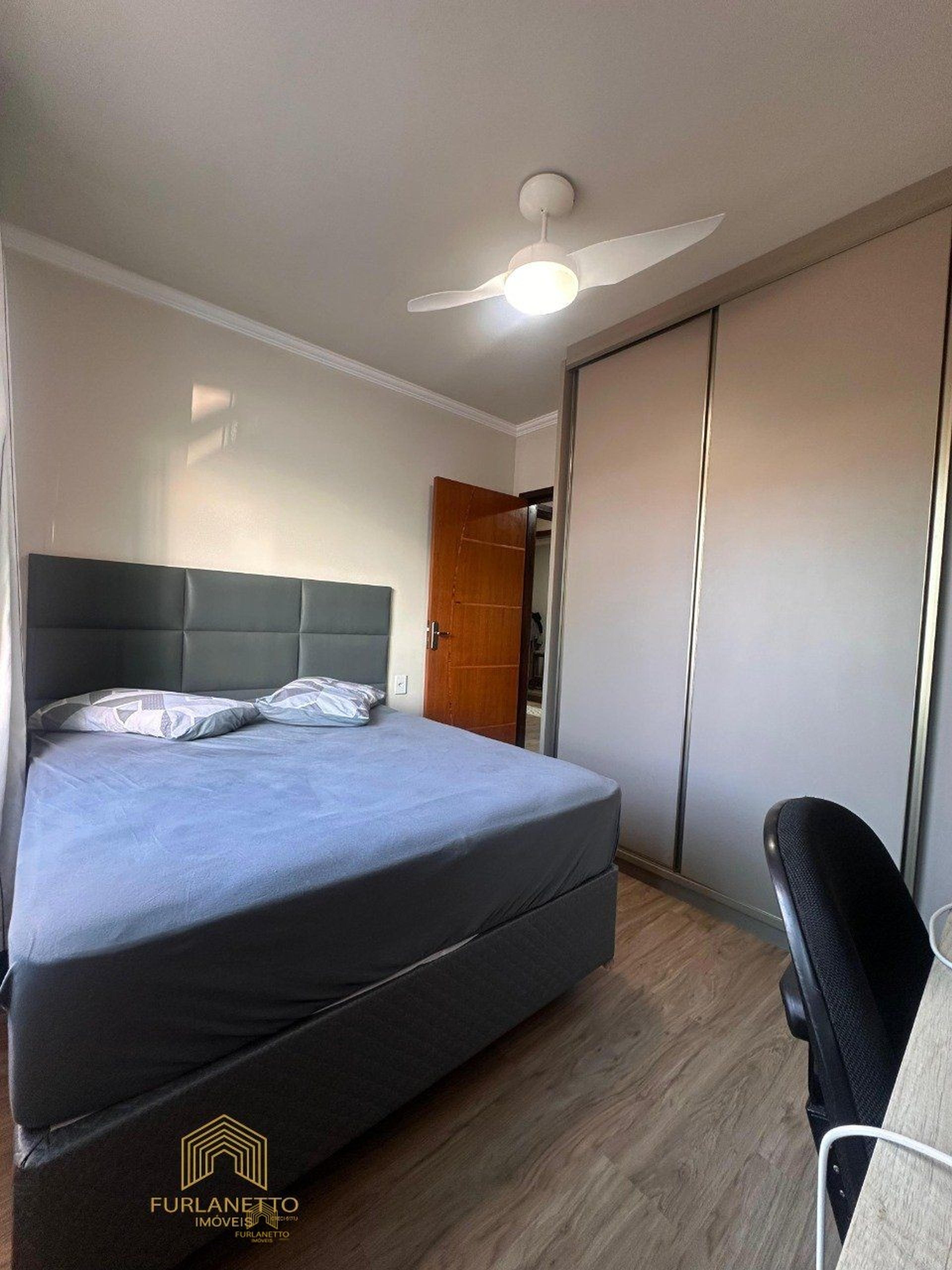Linda Residência no bairro Iririú — foto 16