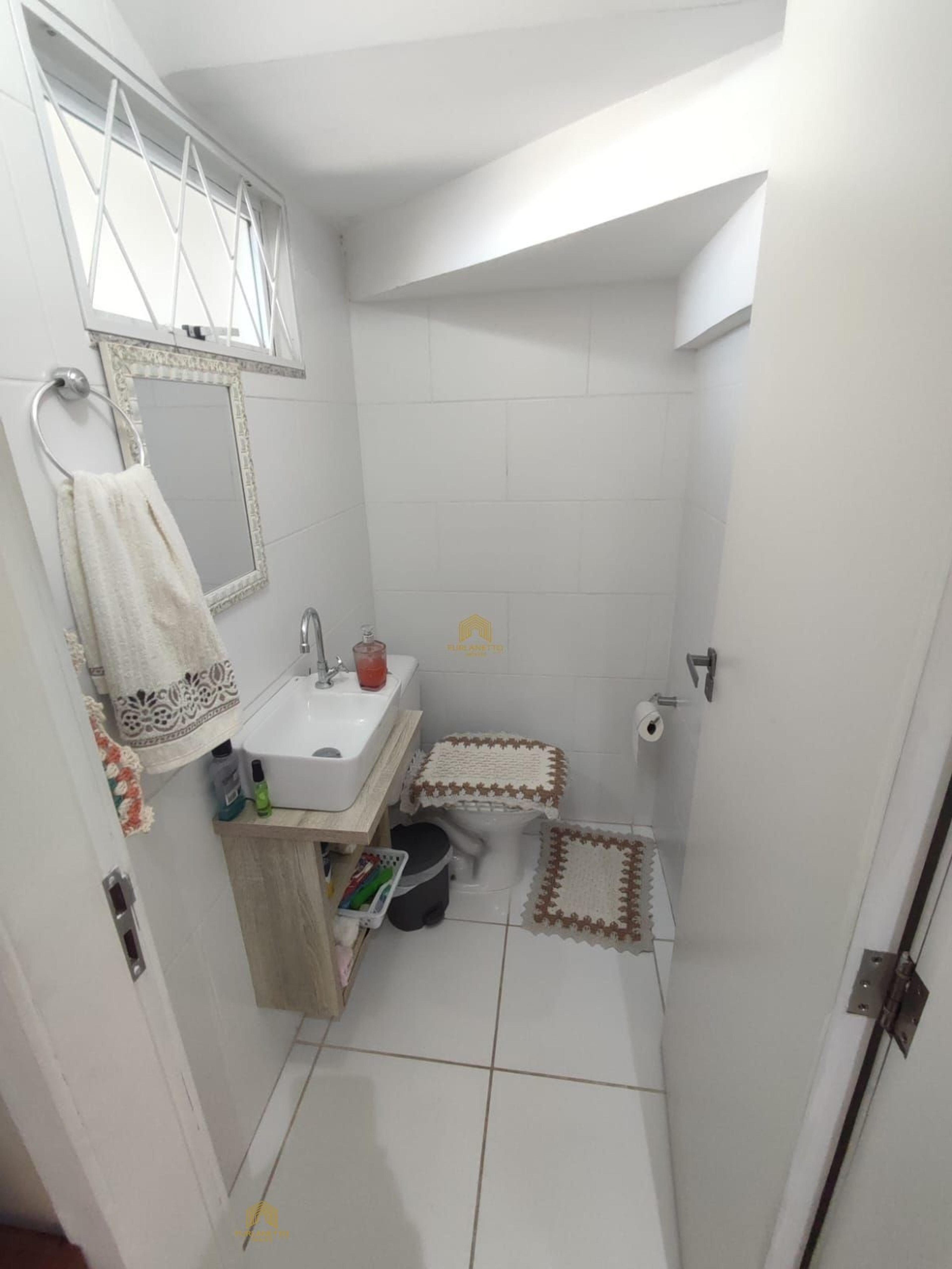Linda casa geminada mobiliada no bairro João Costa — foto 23