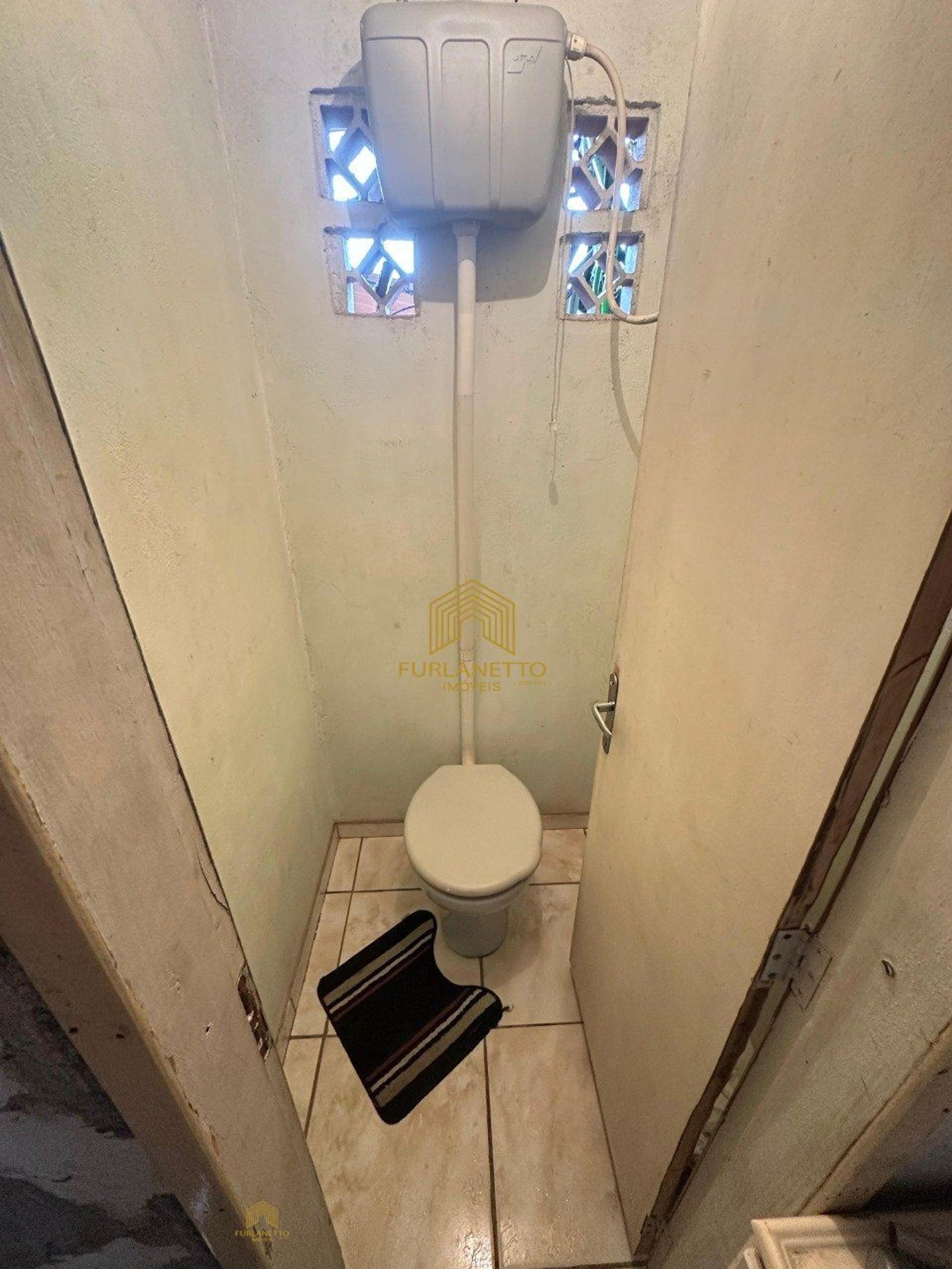 Casa com amplo terreno no bairro Parque Guarani — foto 5