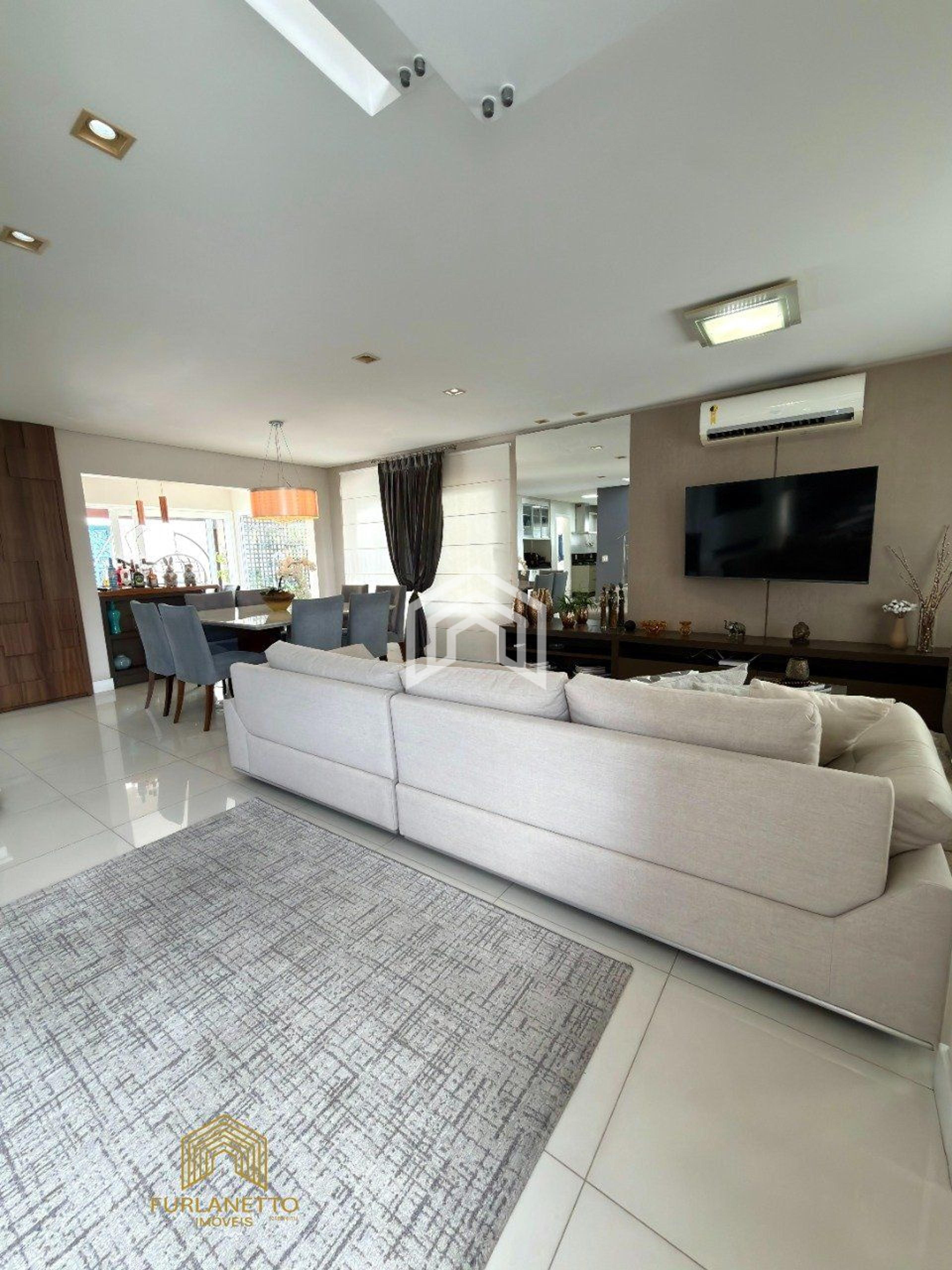 Casa à venda no bairro Floresta — foto 3