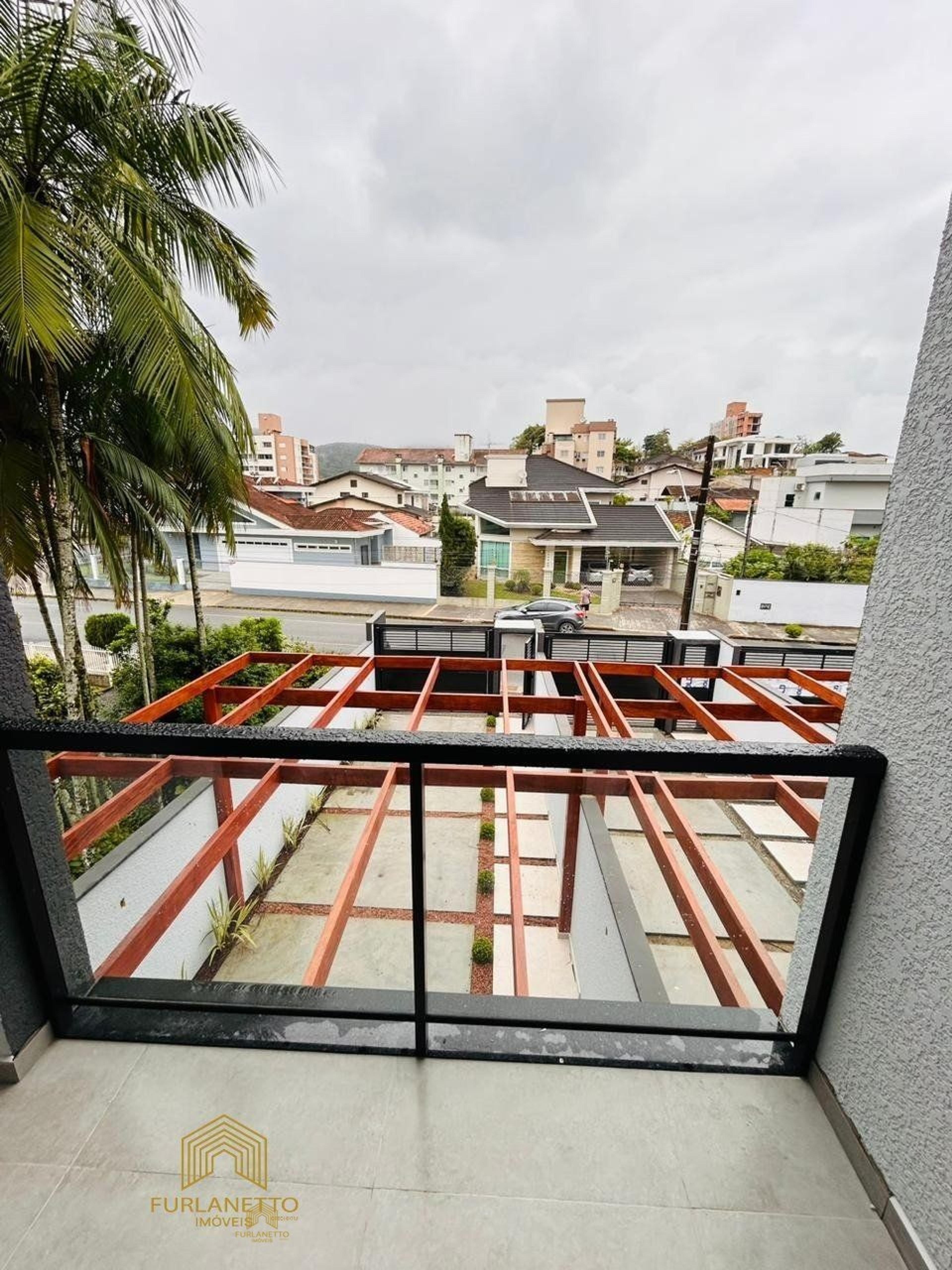 Sobrado geminado à venda no Saguaçu — foto 9