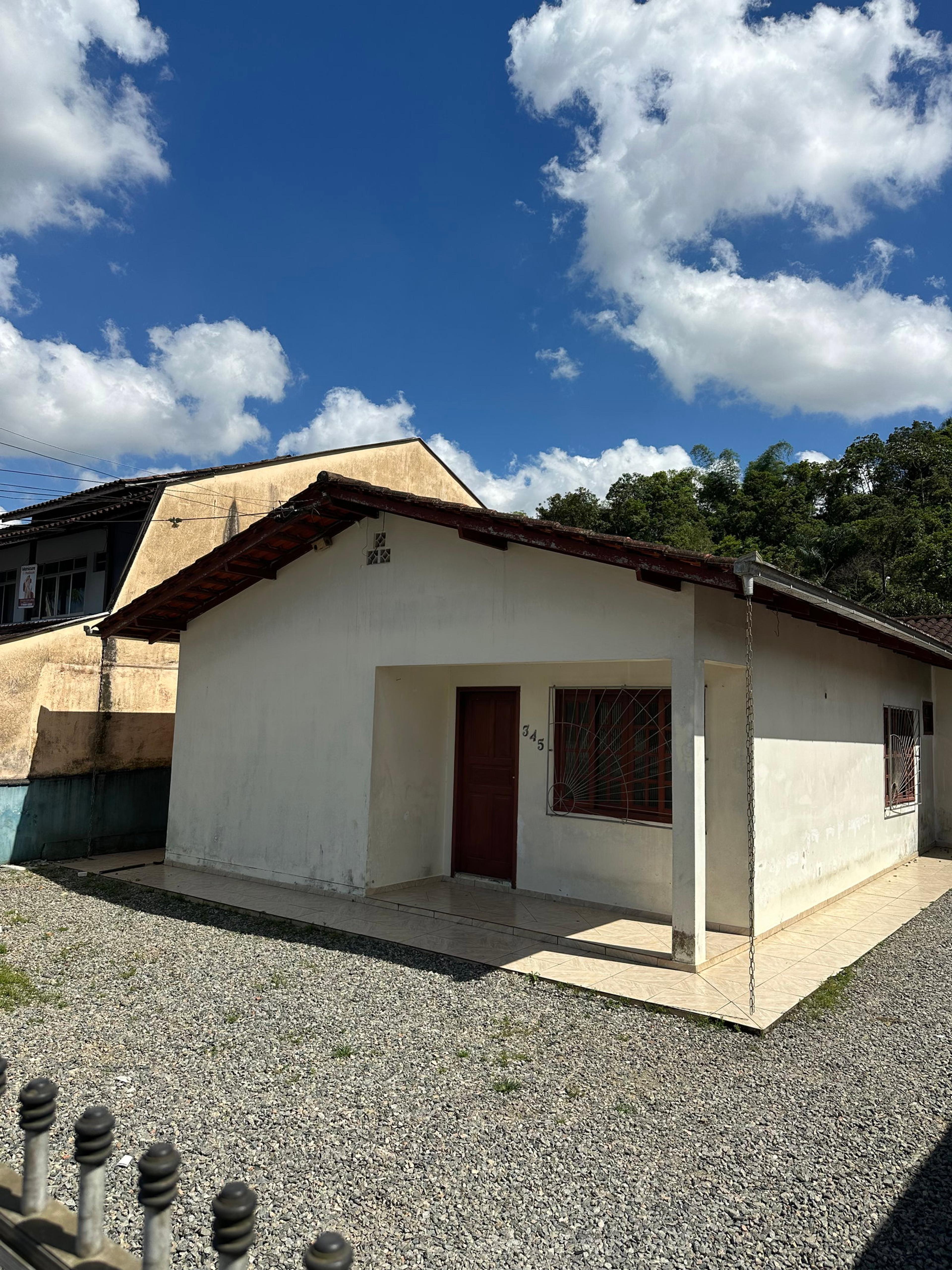 Casa com 2 dormitórios à venda sendo 1 suíte, 168.0 m² por - R$ 490.000,00 - Boehmerwald - Joinville/SC