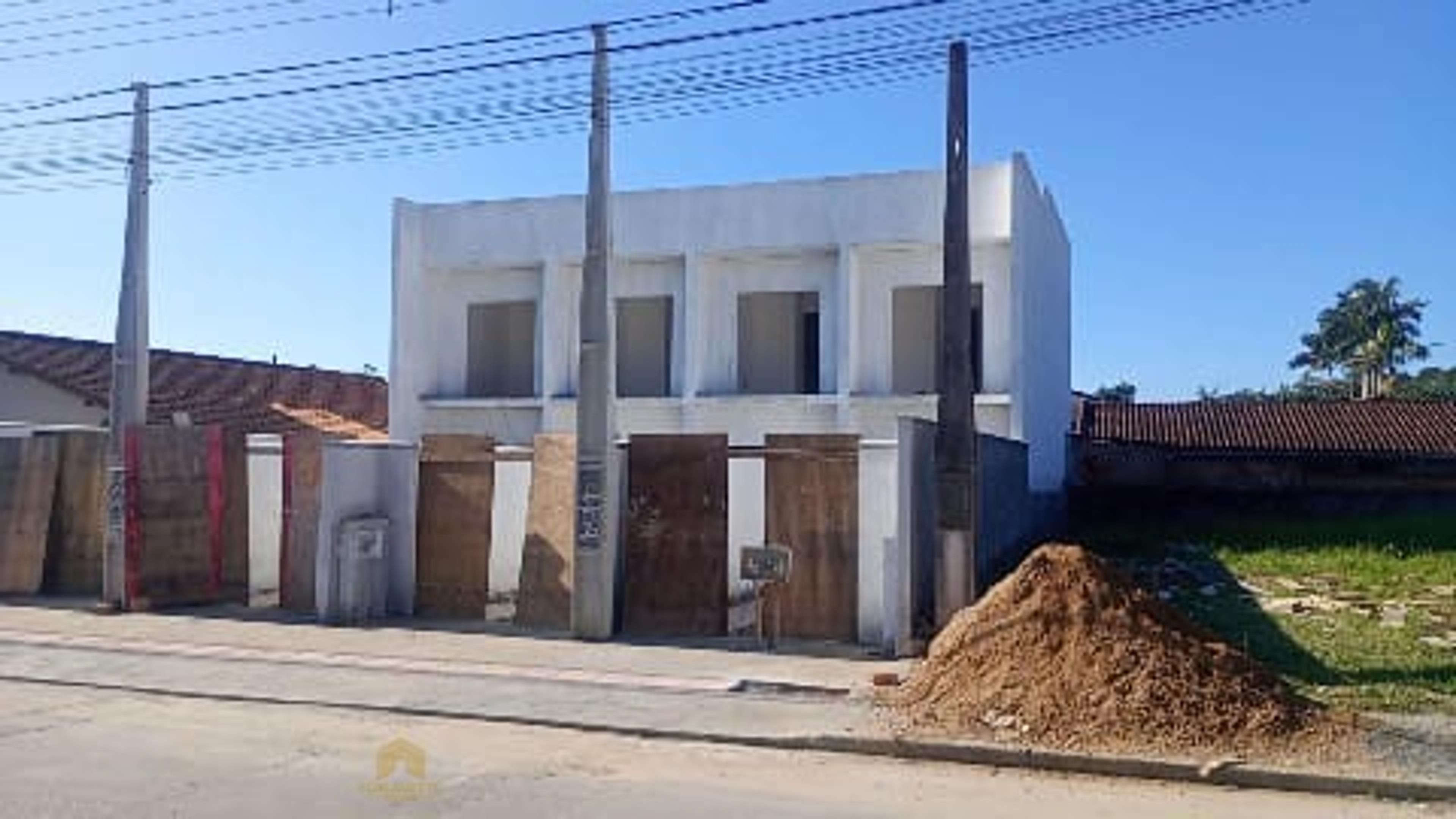 Casa Geminada À Venda no Bairro João Costa!!! — foto 3