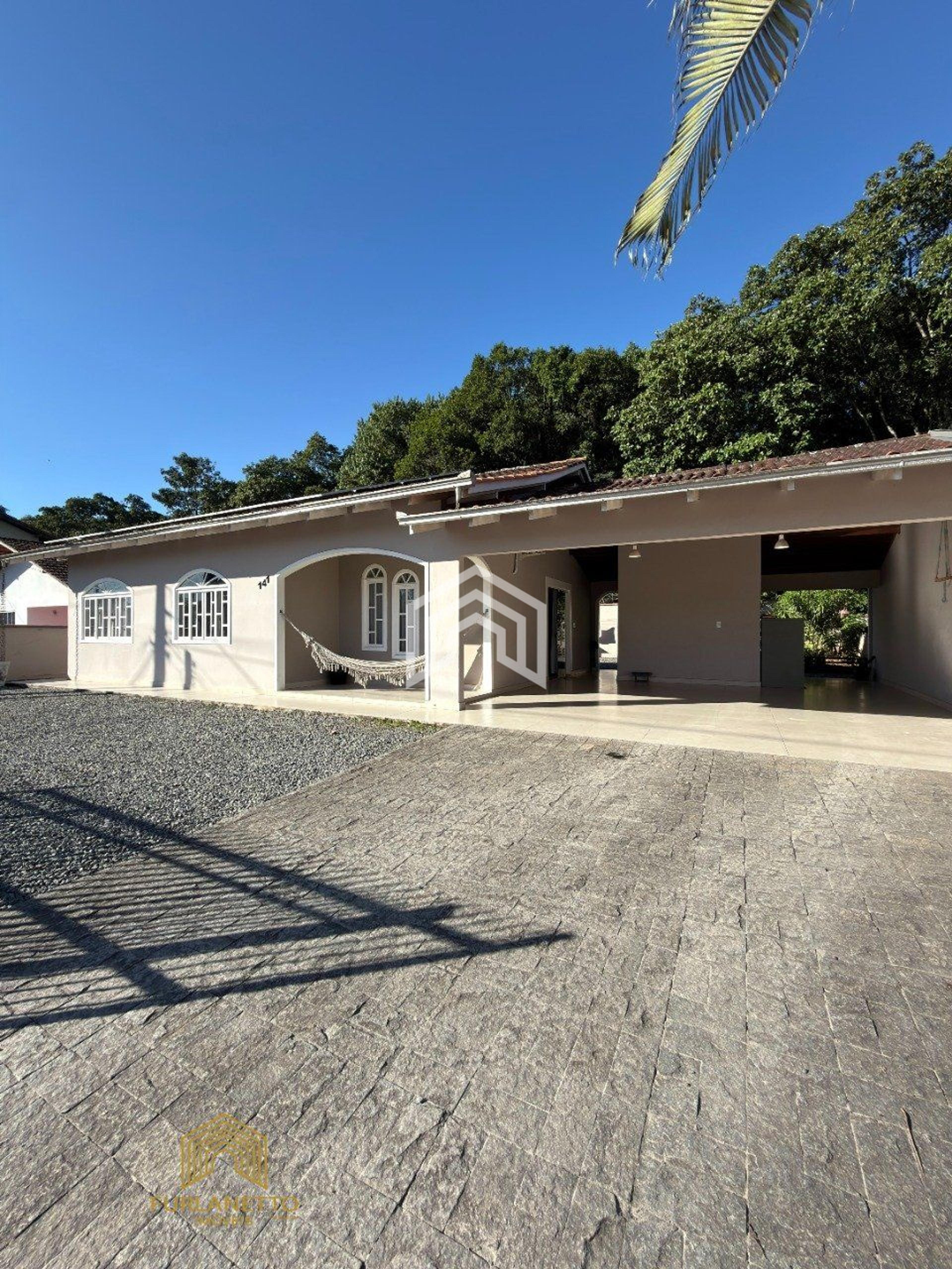 Casa à venda no bairro Boehmerwald — foto 1