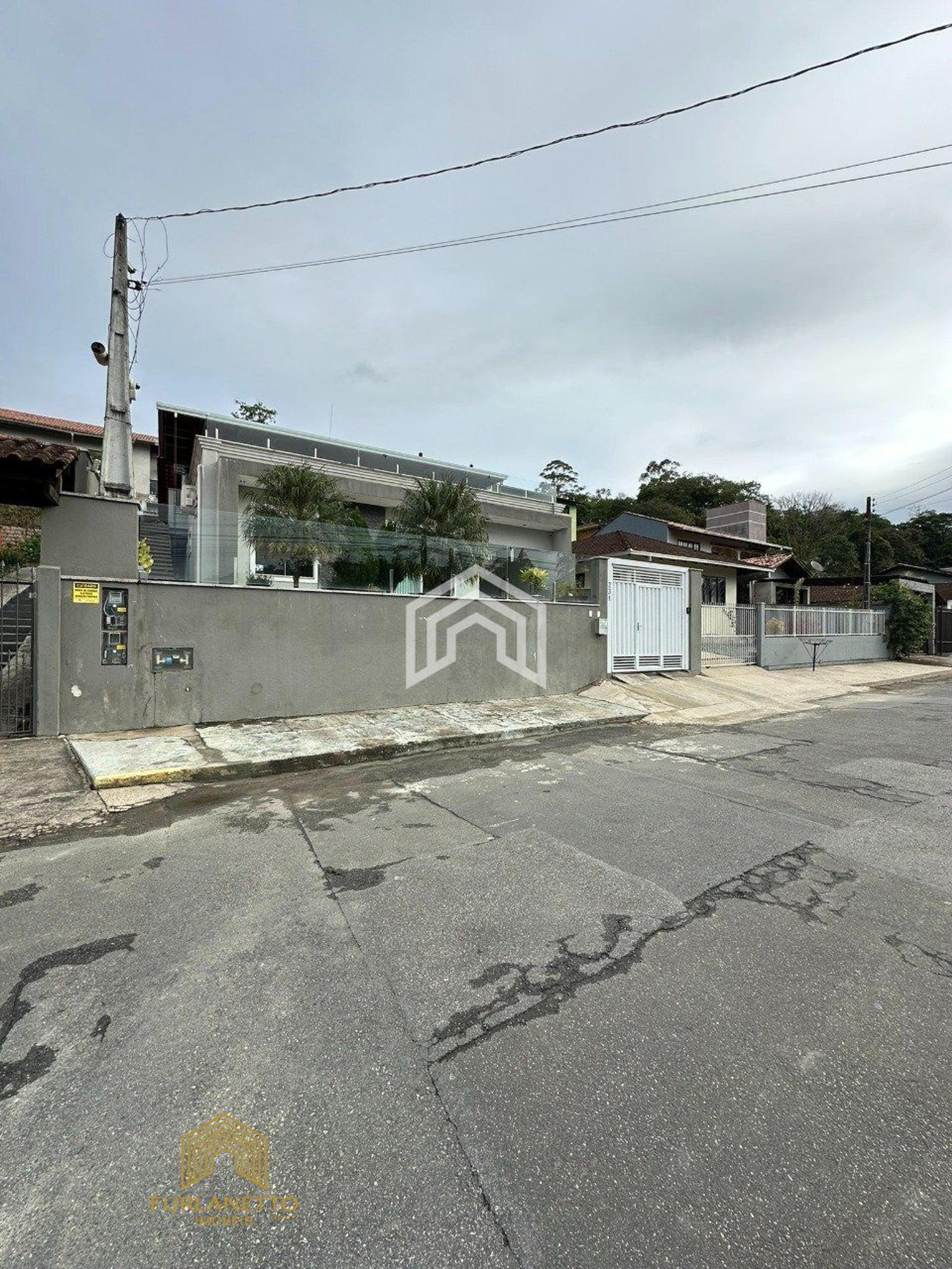 Residência Duplex de alto padrão no bairro Santa Catarina - conforto, estilo e espaço em dobro — foto 47