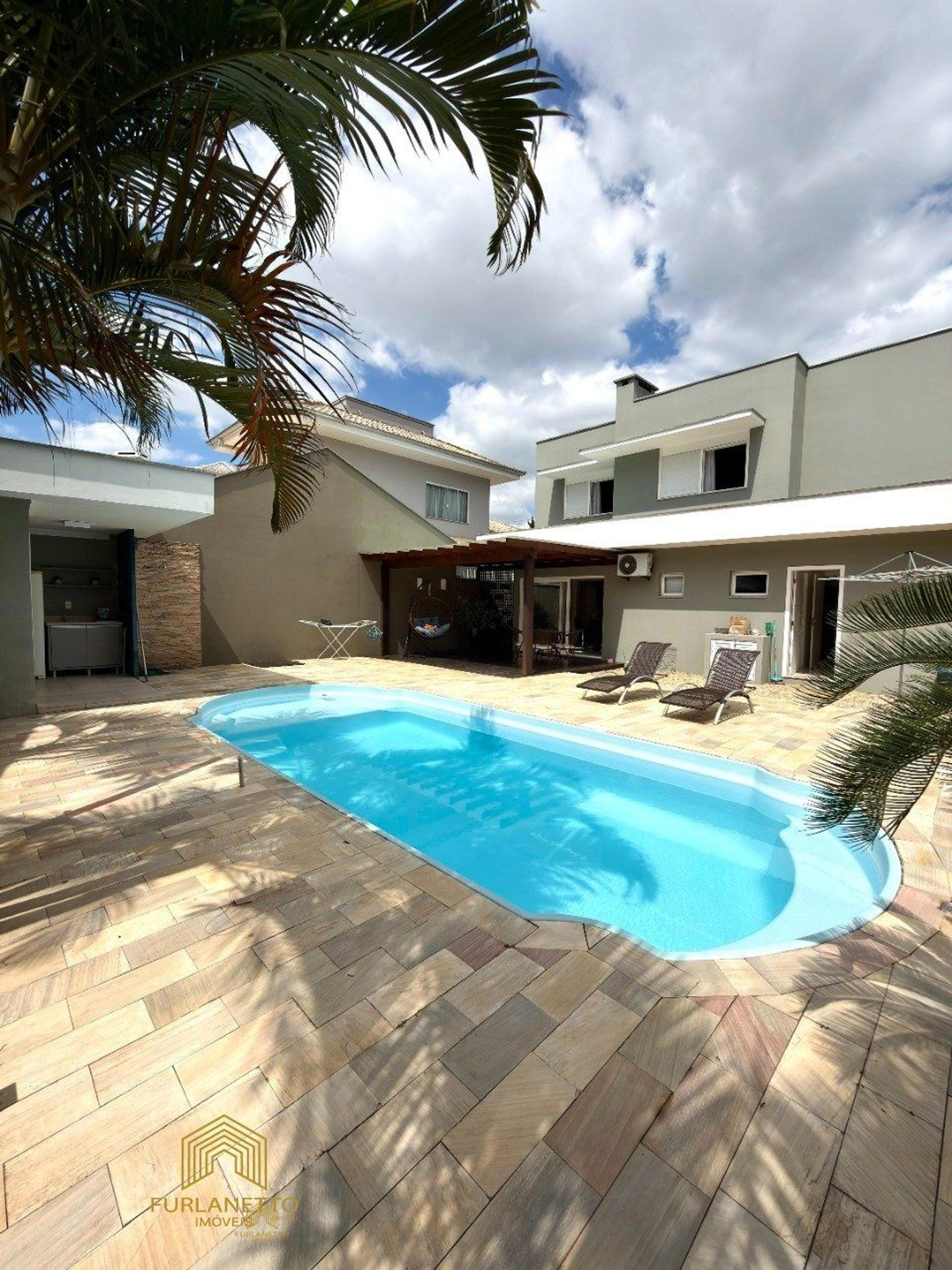 Casa à venda no bairro Floresta — foto 16