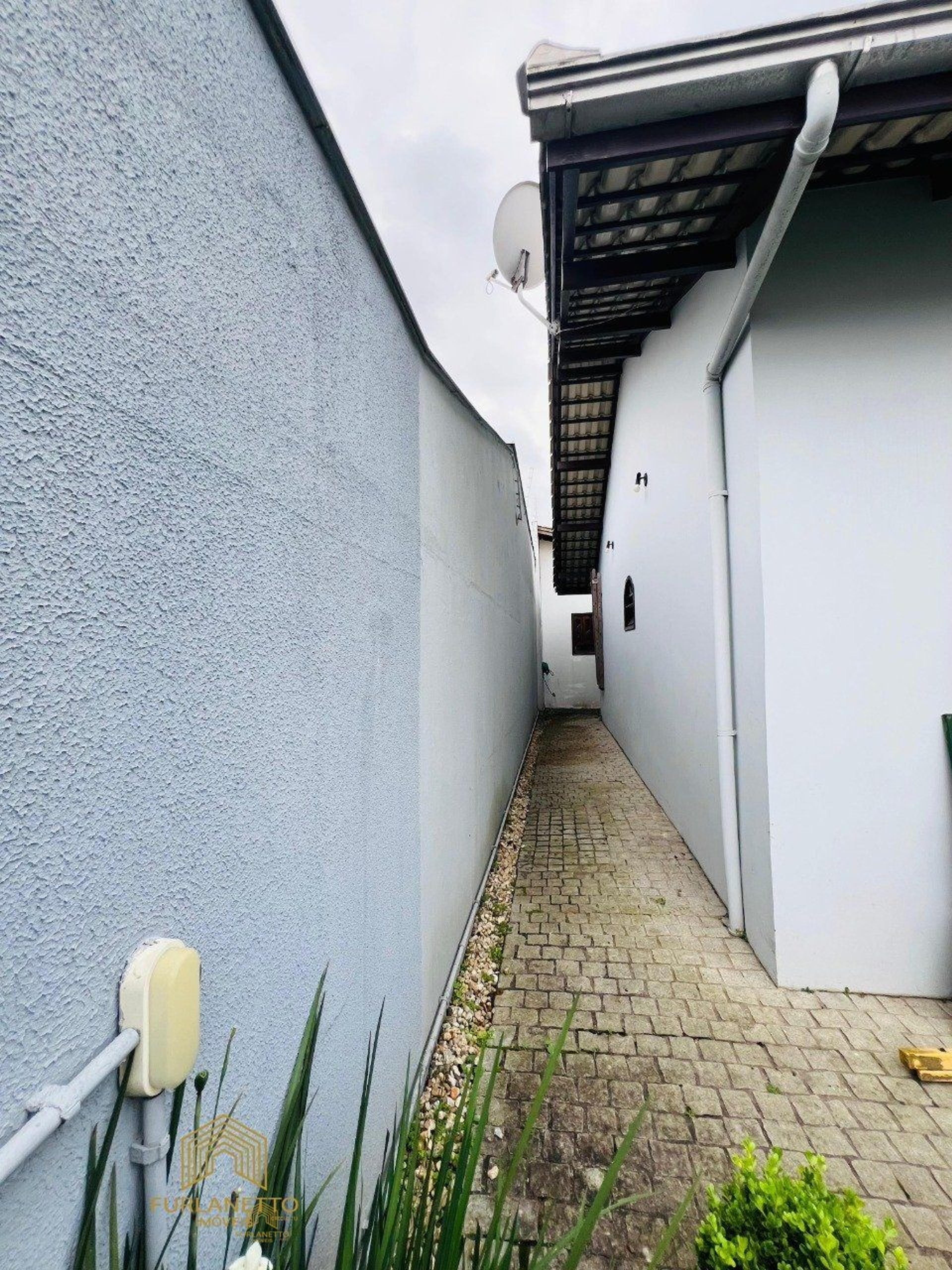 Ampla casa averbada com piscina no bairro Fátima — foto 20