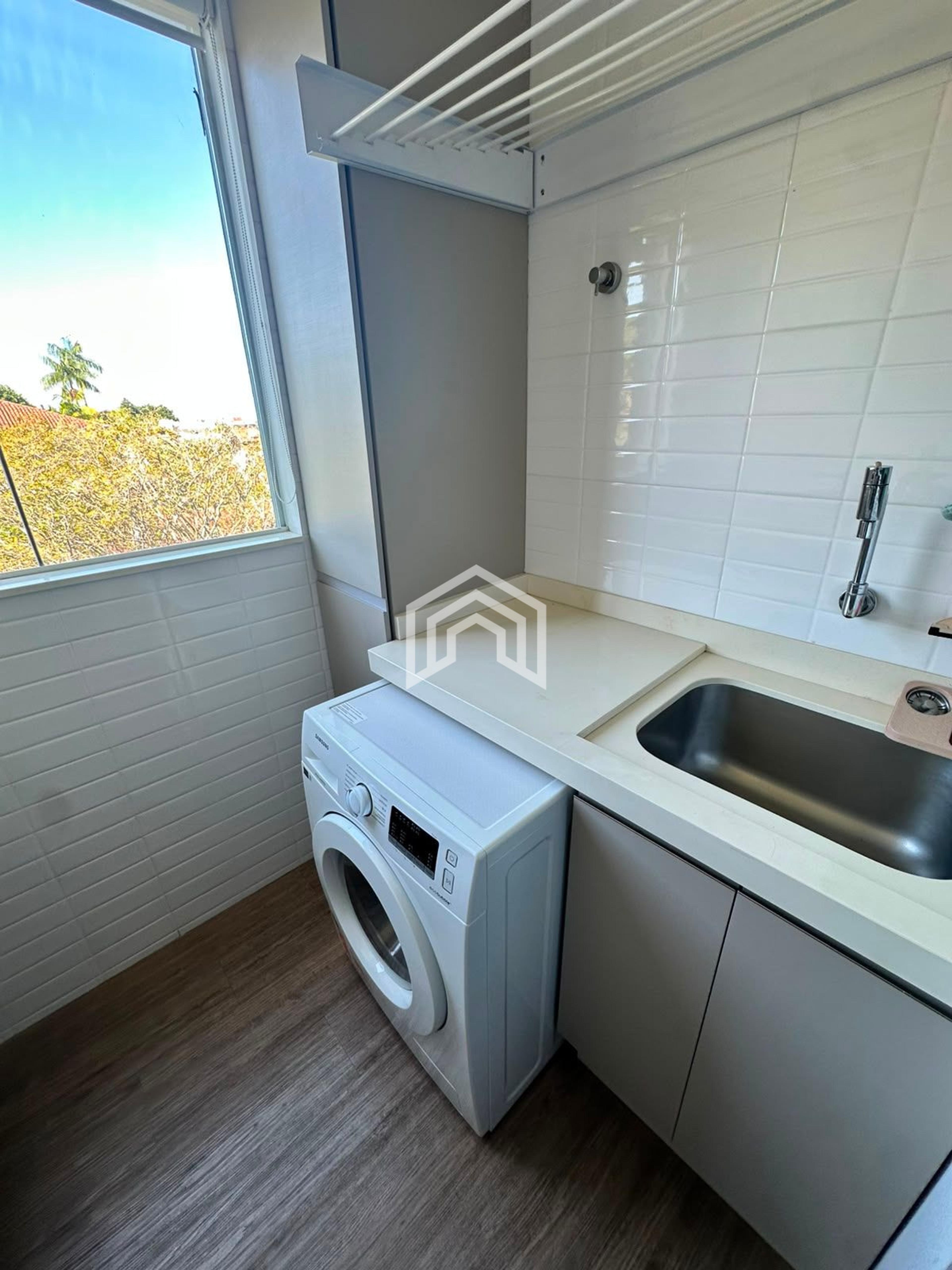 Apartamento À Venda no Iririú — foto 8