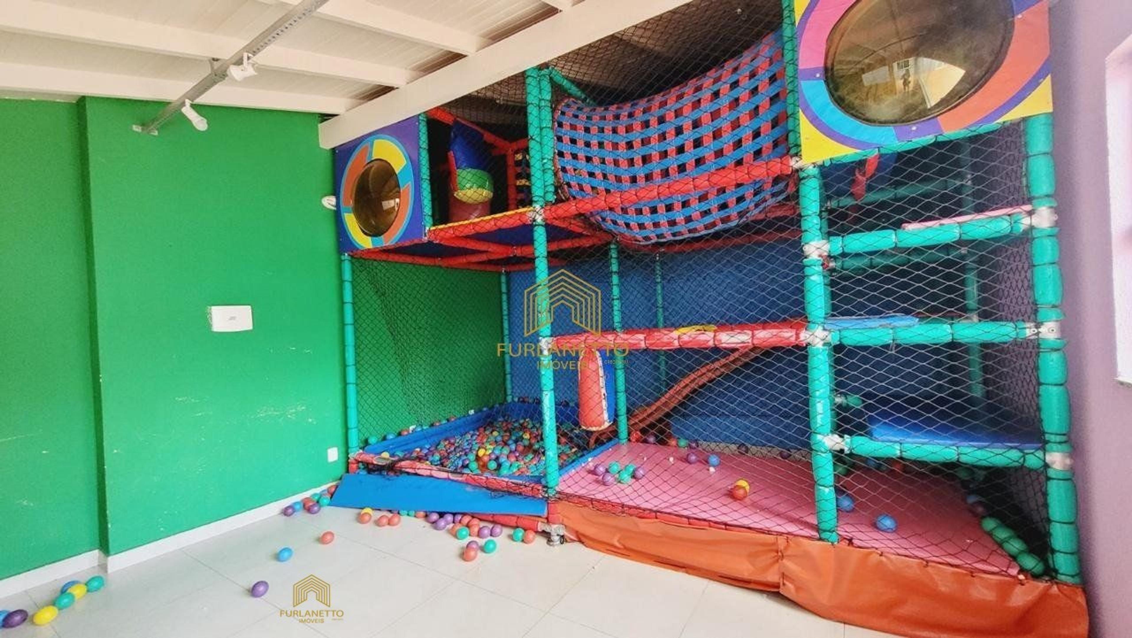 Ampla cobertura no bairro Floresta — foto 28