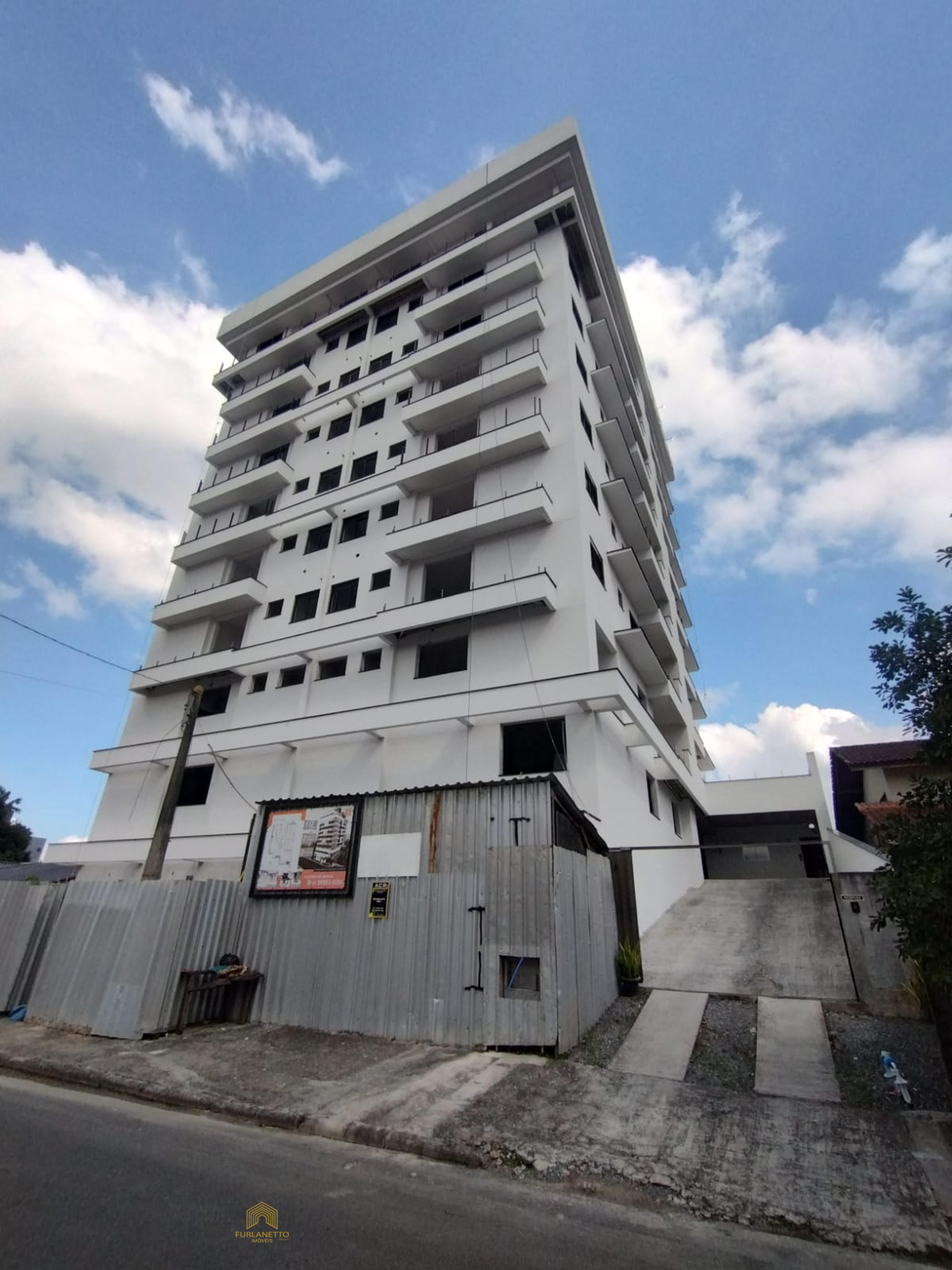 Apartamento a venda no bairro costa e silva com 3 quartos e 2 vagas de garagem