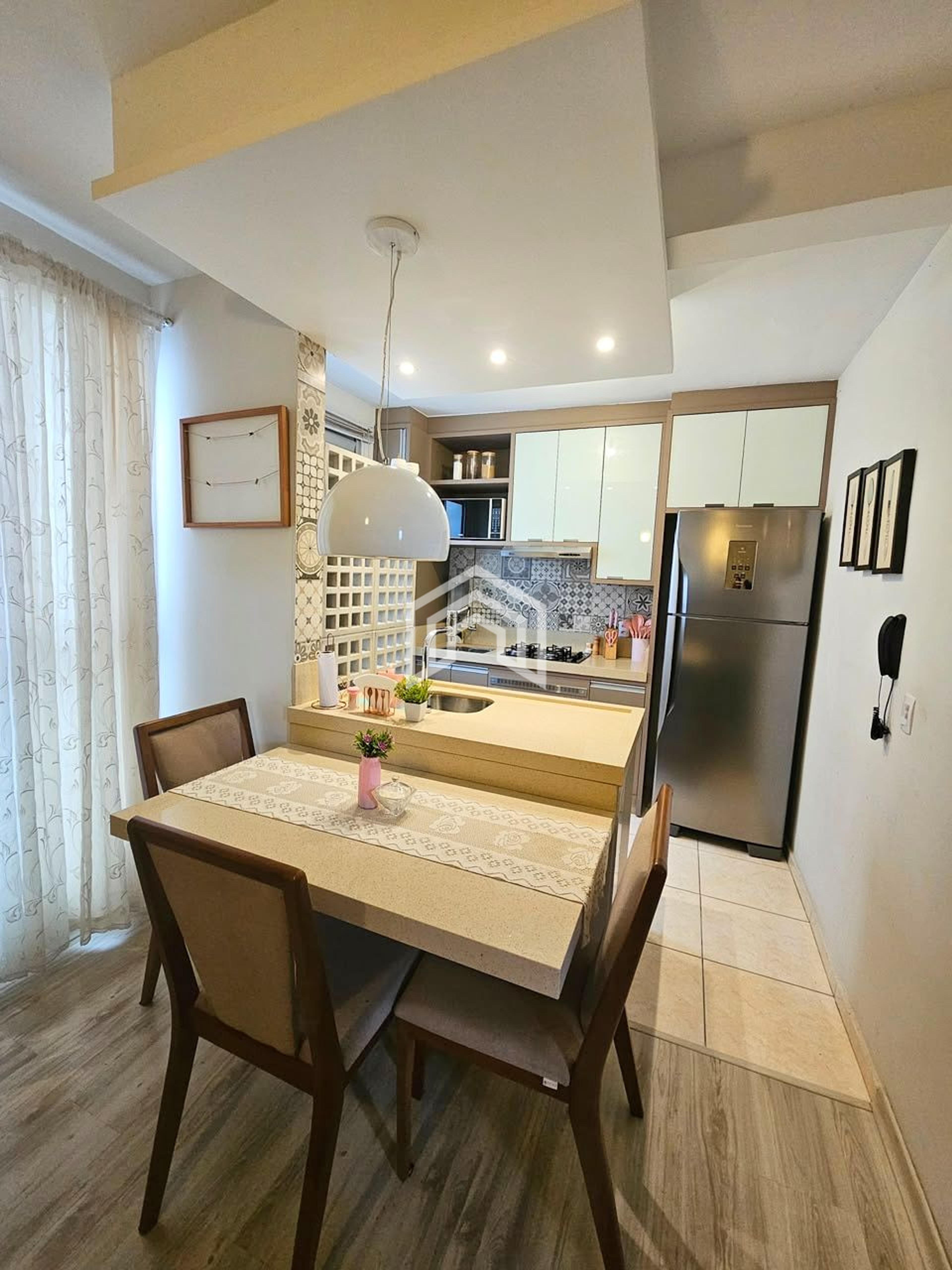 Apartamento Mobiliado à venda no Floresta