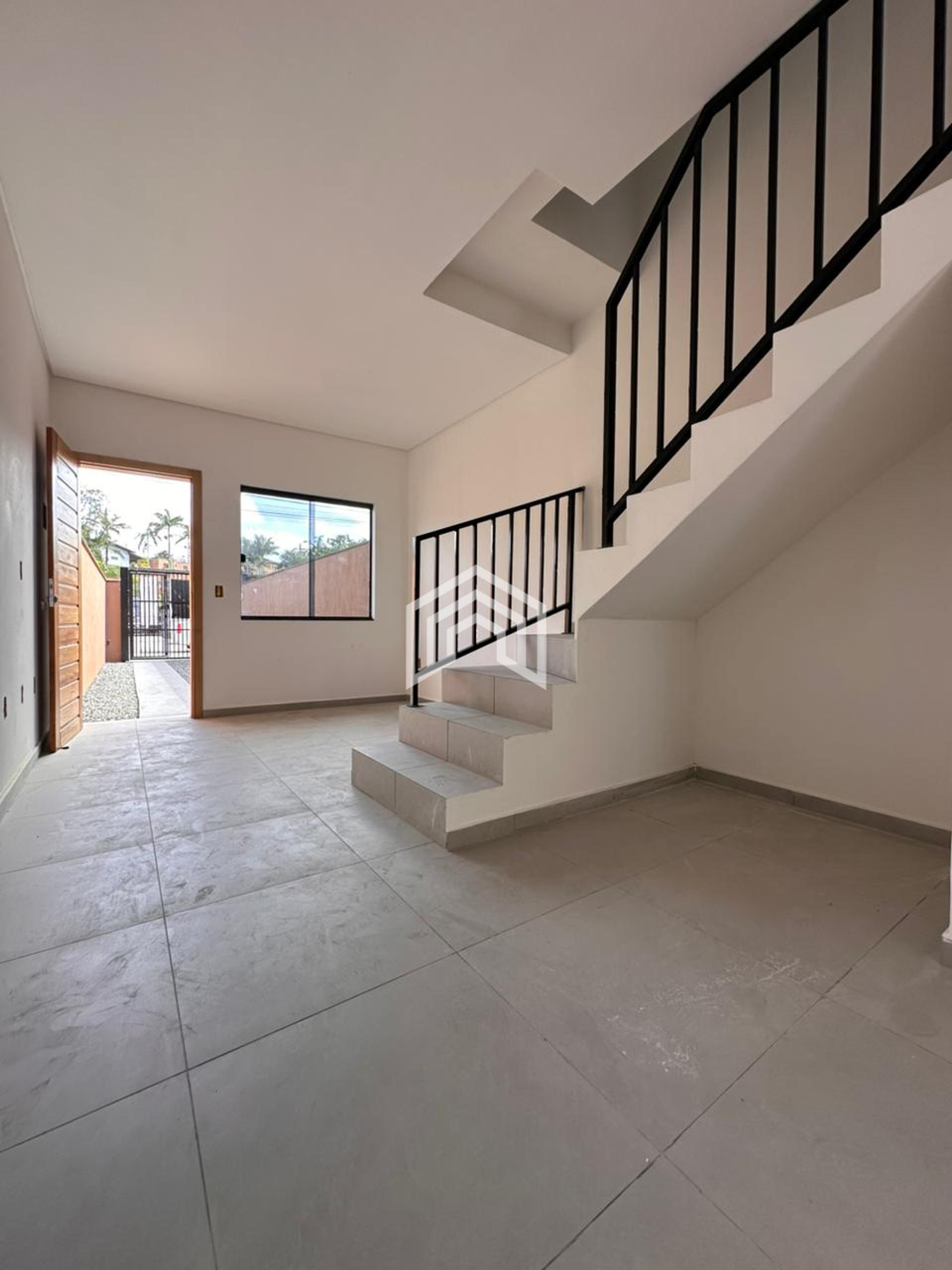 Casa Geminada À Venda no Bairro João Costa!!! — foto 5