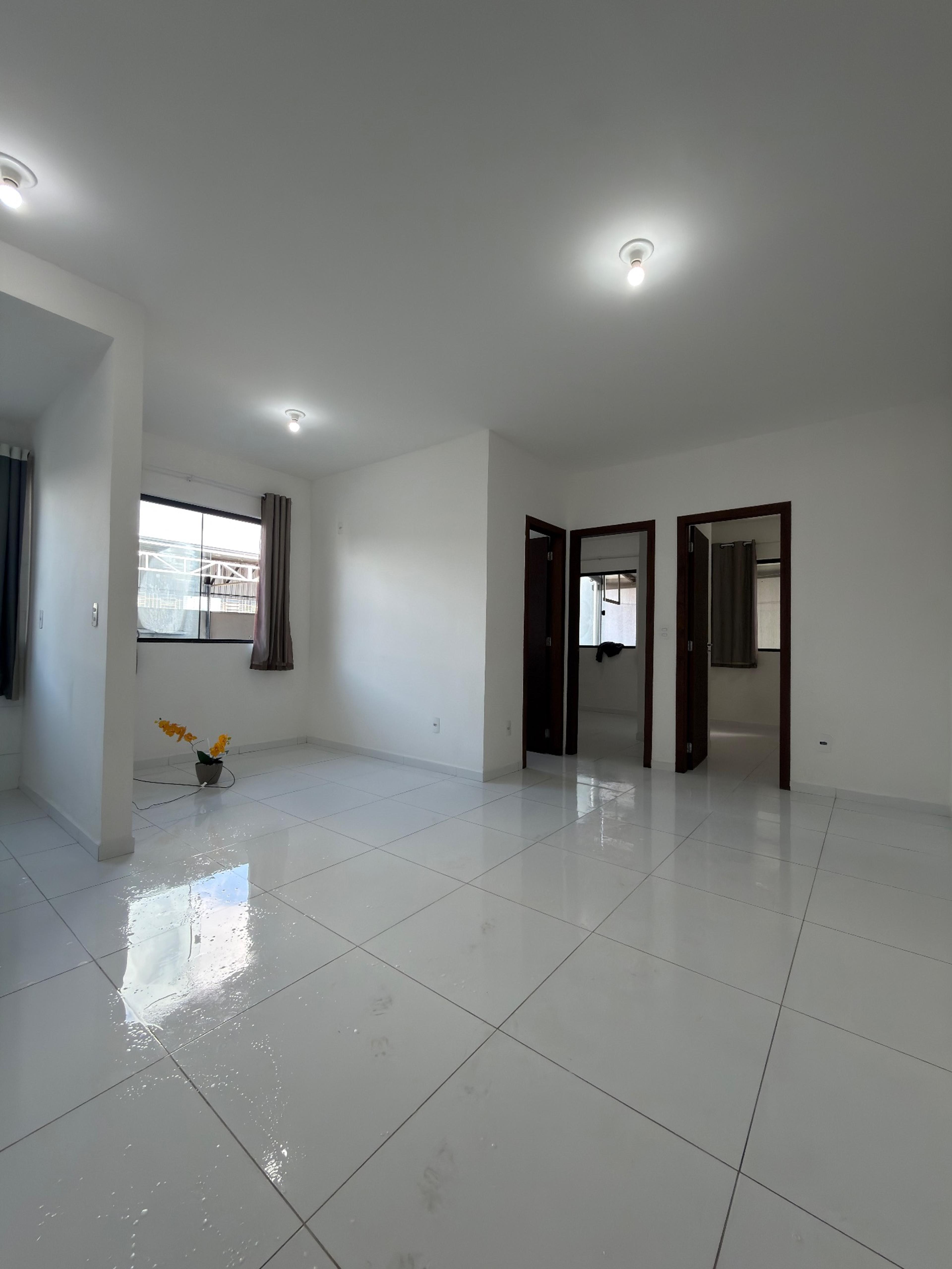 Apartamento Térreo À Venda no Bairro Espinheiros!!! — foto 2