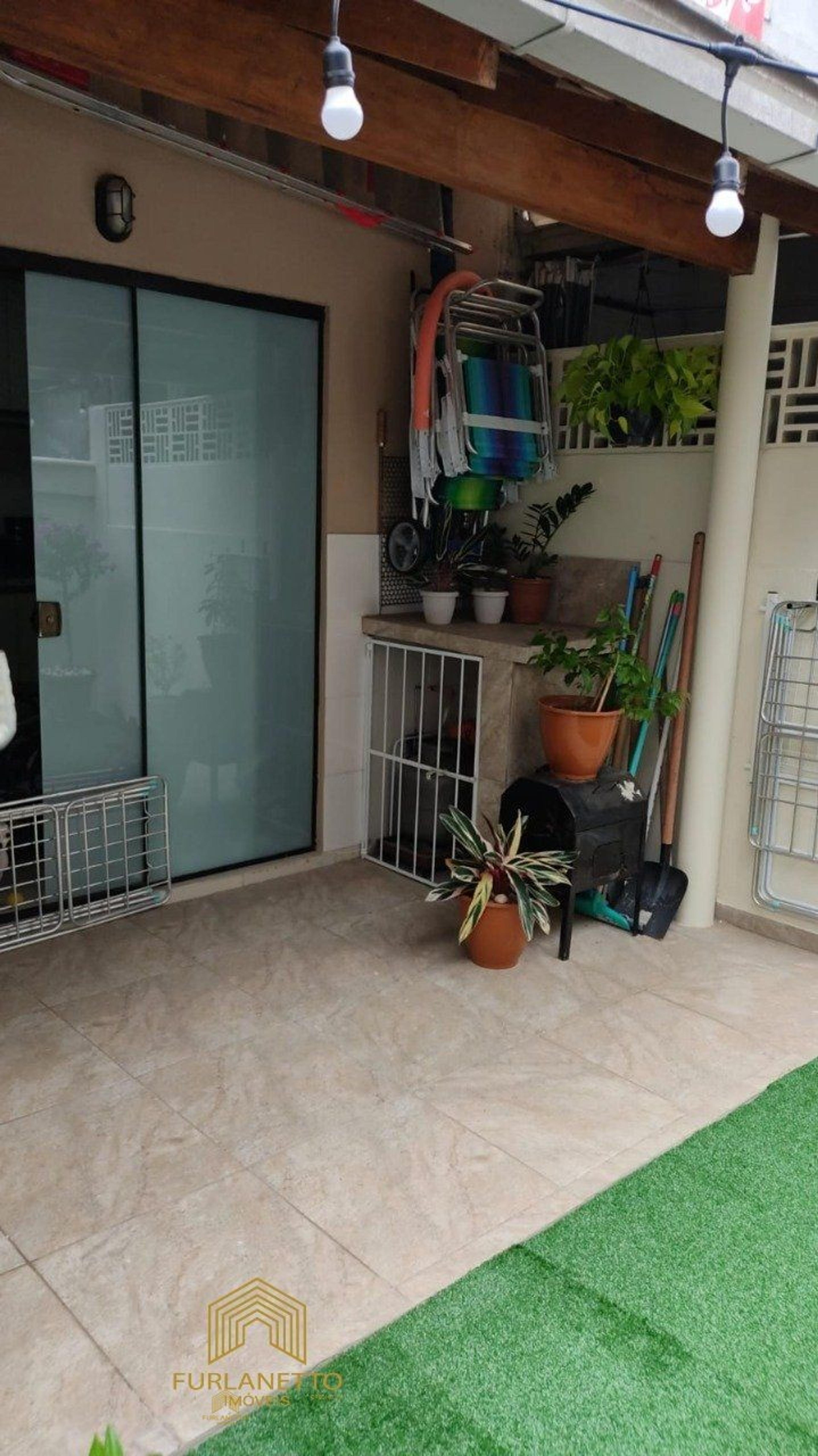 Ótimo geminado de 2 quartos no bairro Vila Nova — foto 13