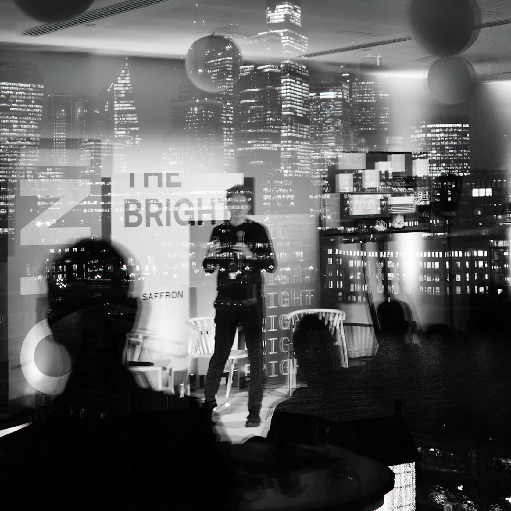 Man holding pitch for veoo