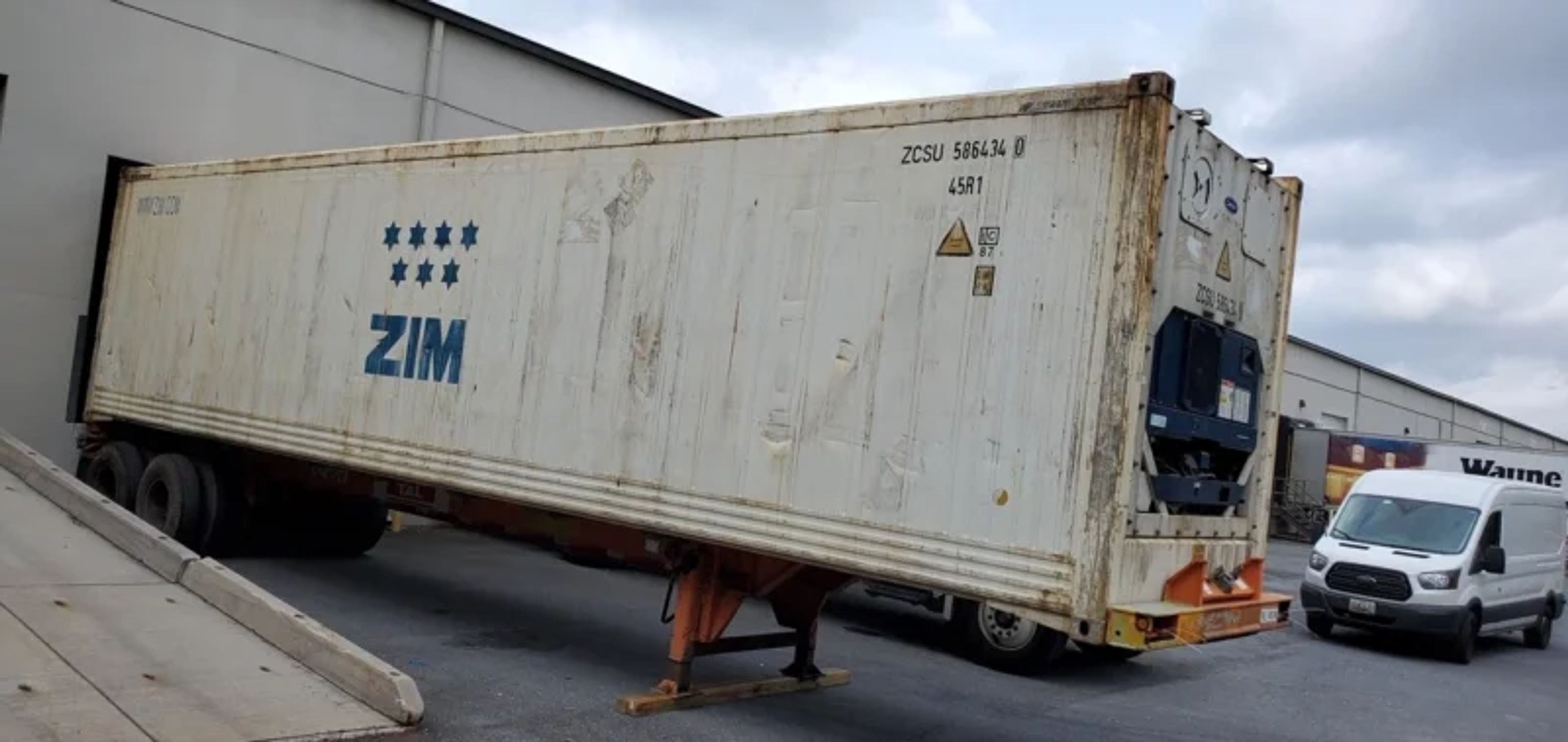 40ft HC Reefer Container–Wind & Water Tight, Non-Working For Sale — view 4