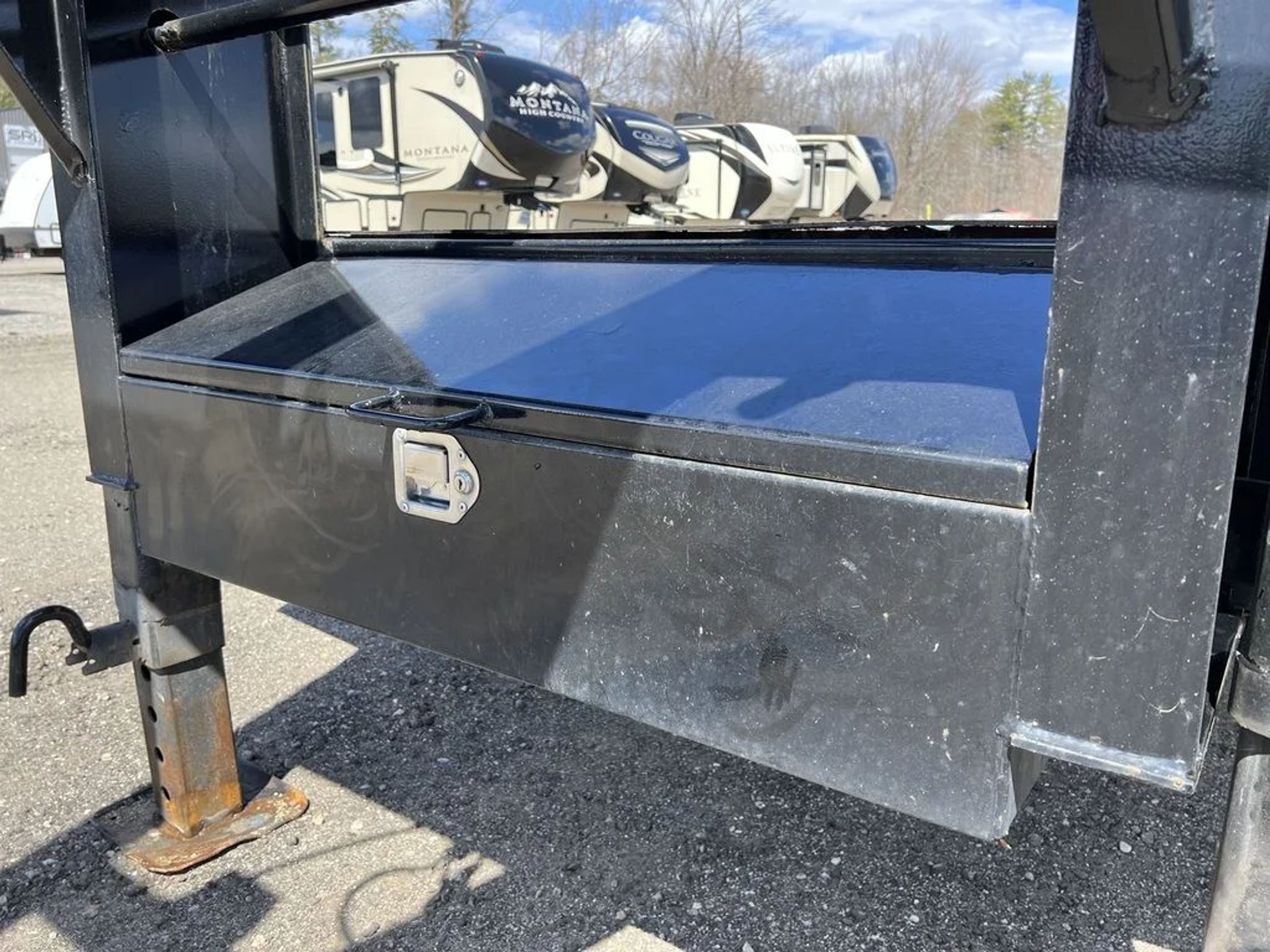 2023 Big Tex Trailers 8.5×40 25K HD Gooseneck Equipment w/Slide-Out Ramps — view 9