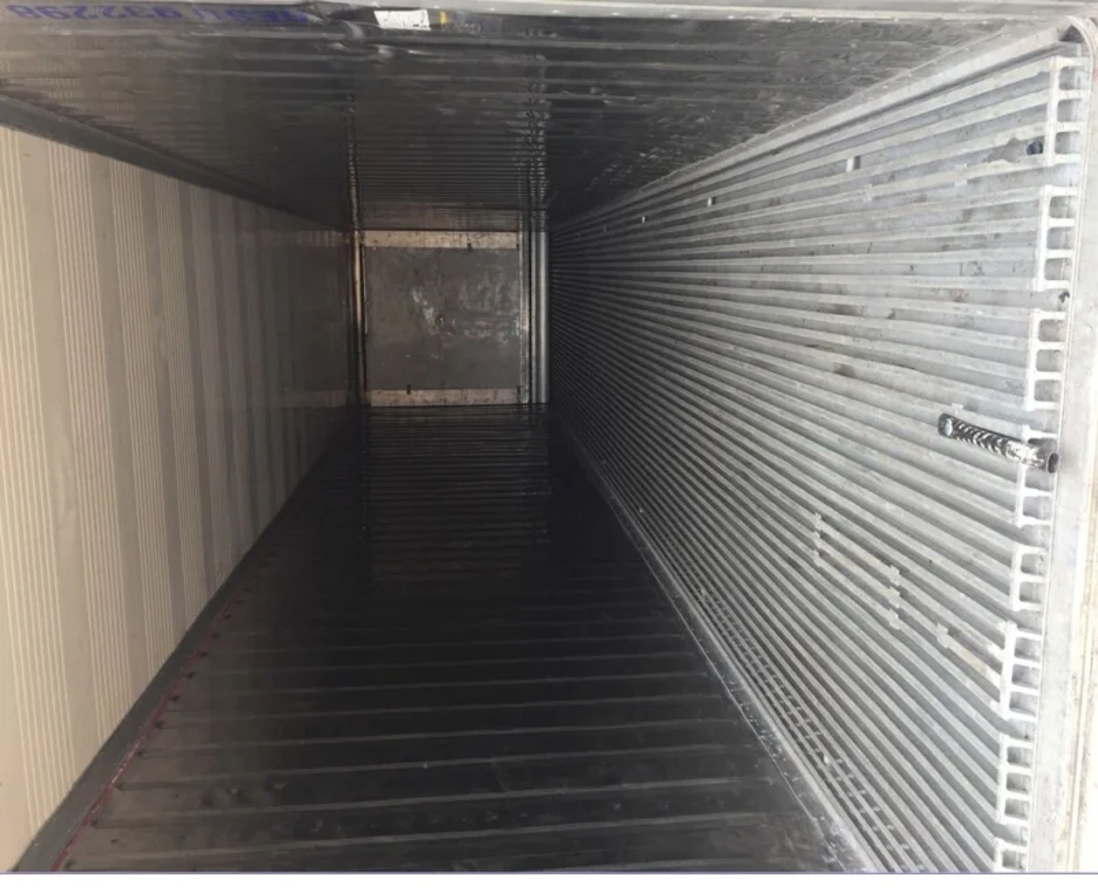 40ft HC Reefer Container–Wind & Water Tight, Non-Working For Sale — view 5