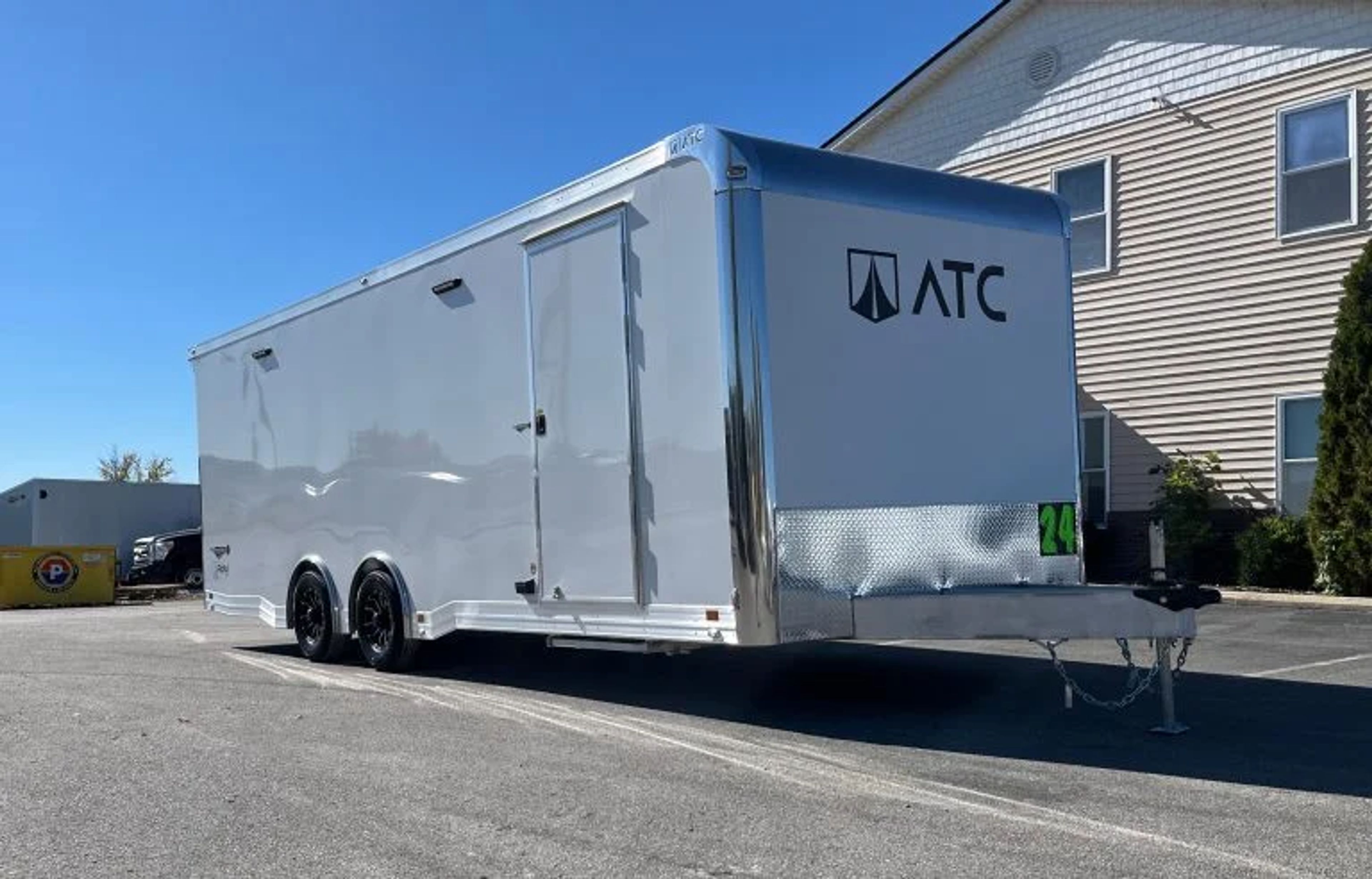 Enclosed ATC Car Trailer 2026 24ft. Aluminum ROM 550 w/Large Escape Door & — view 3