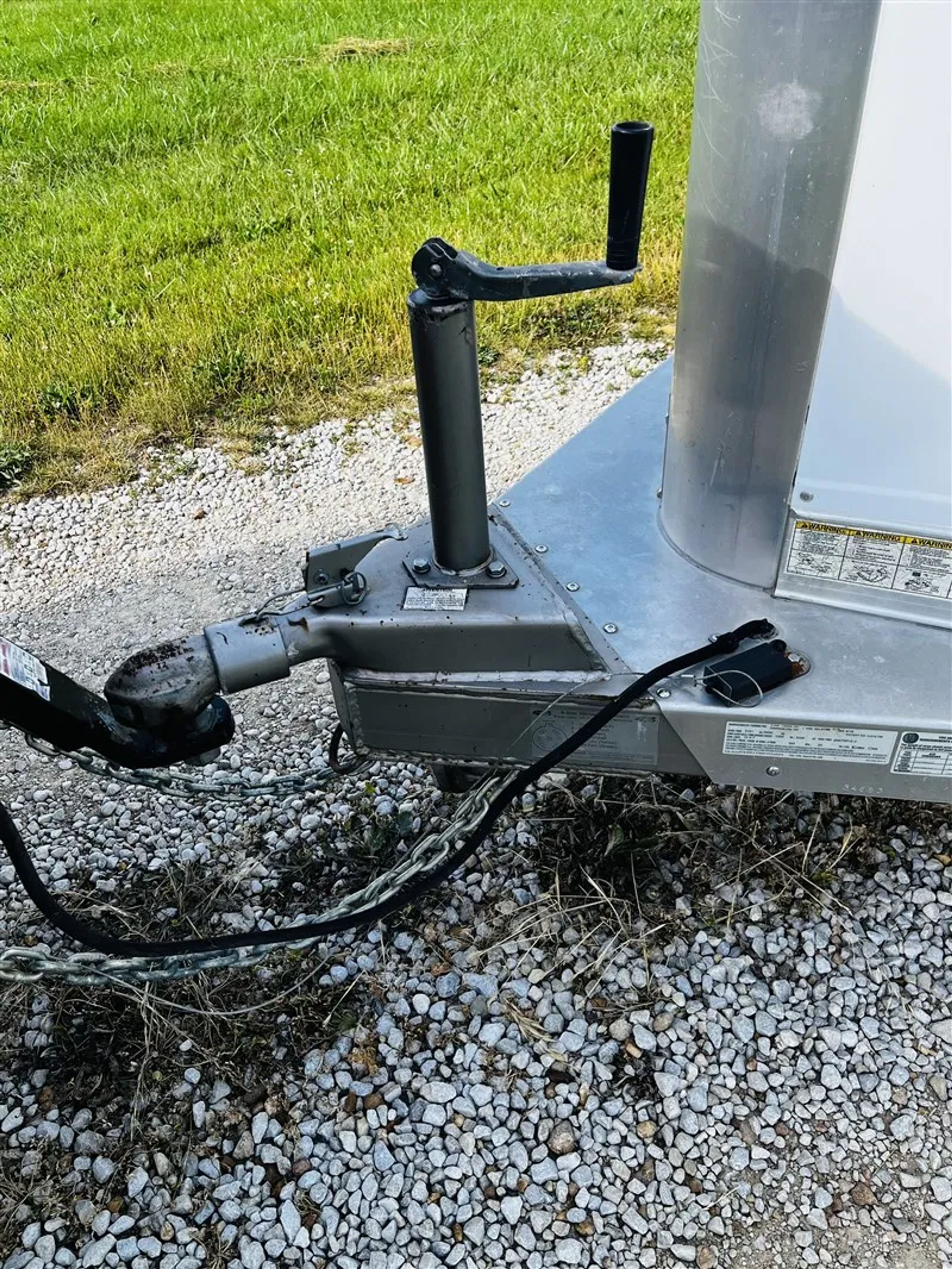 2015 4 Star 2 Horse Slant Load Bumper Pull — view 14