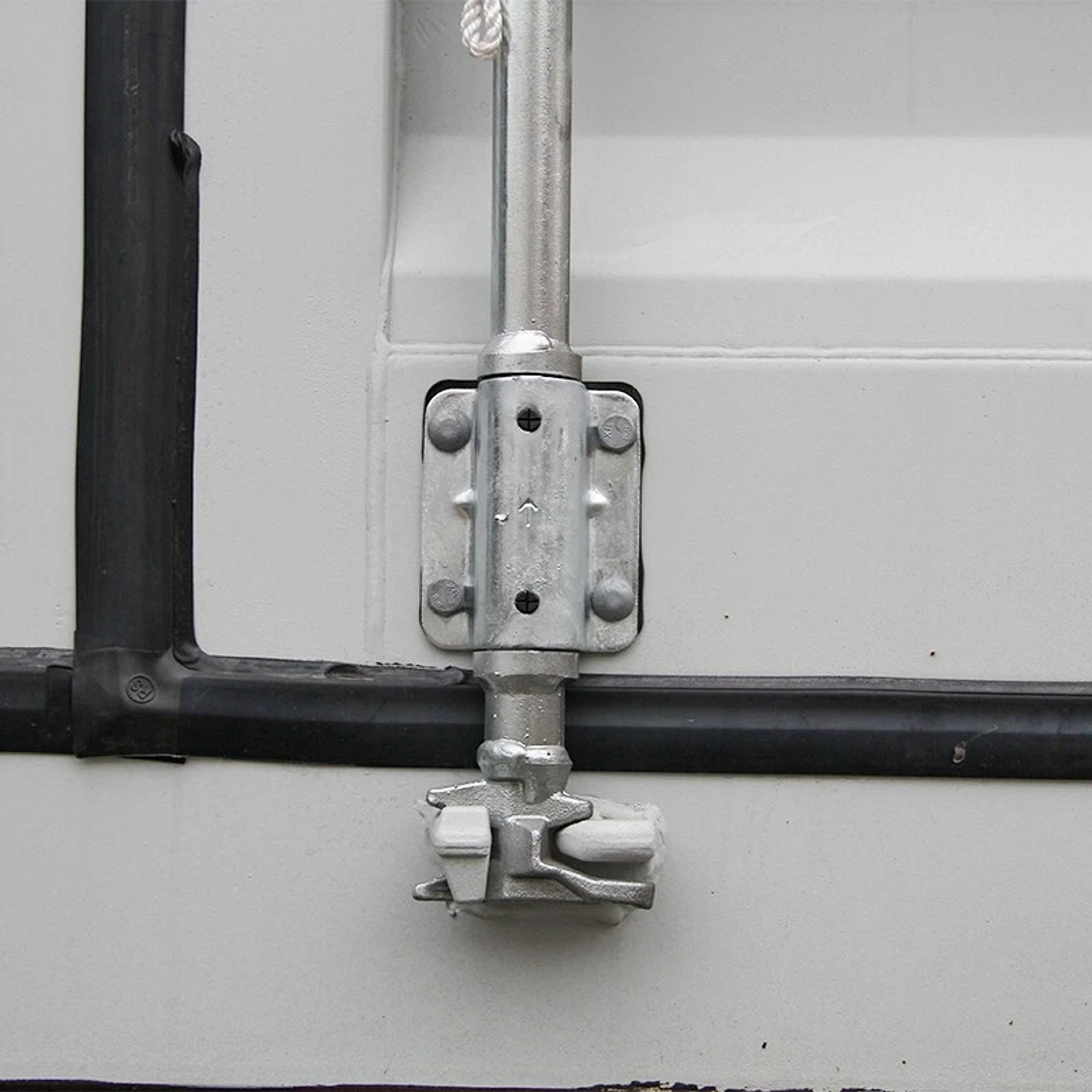 40ft Shipping Container With 4 Side Doors — view 3