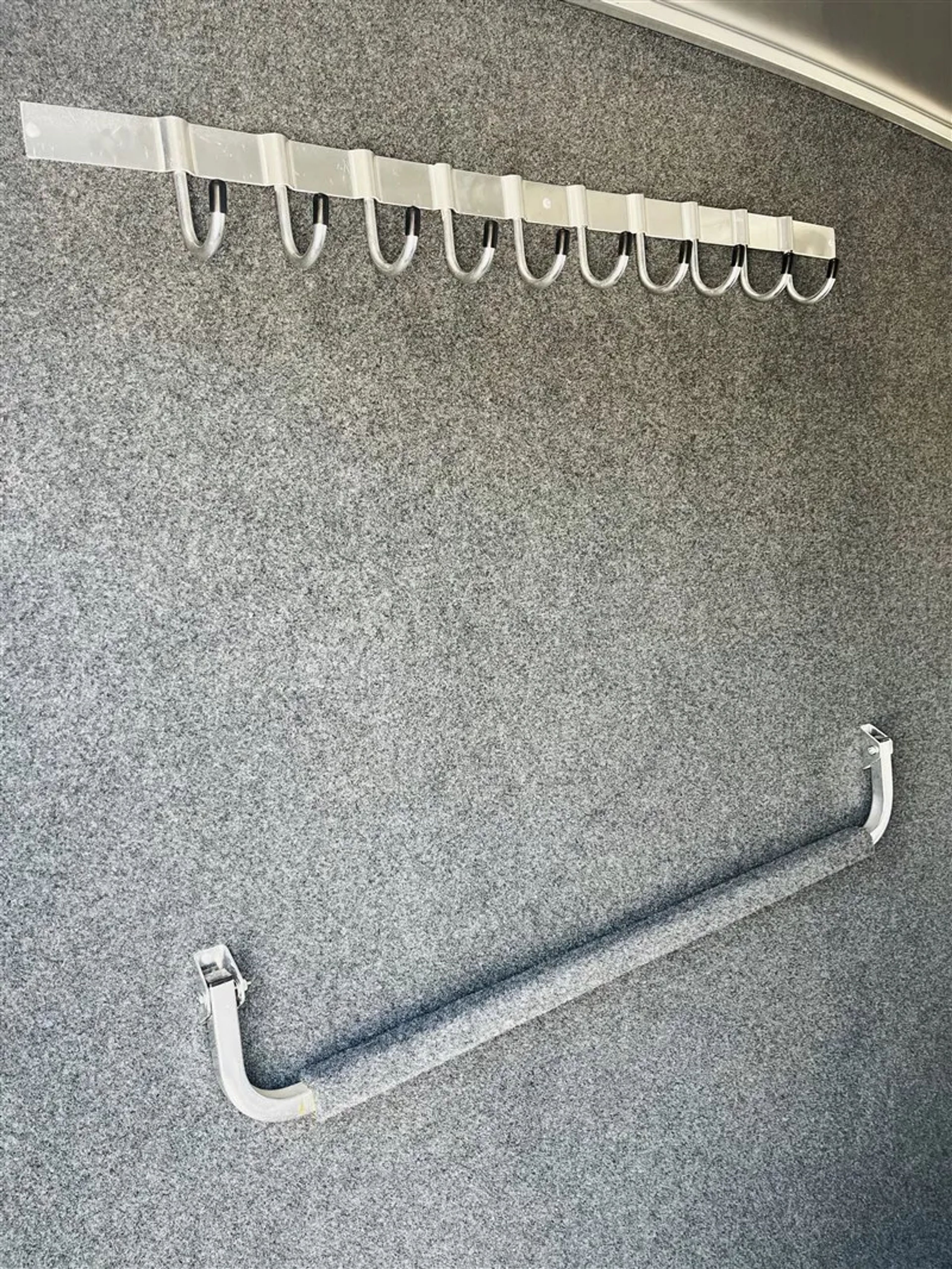 2015 4 Star 2 Horse Slant Load Bumper Pull — view 7