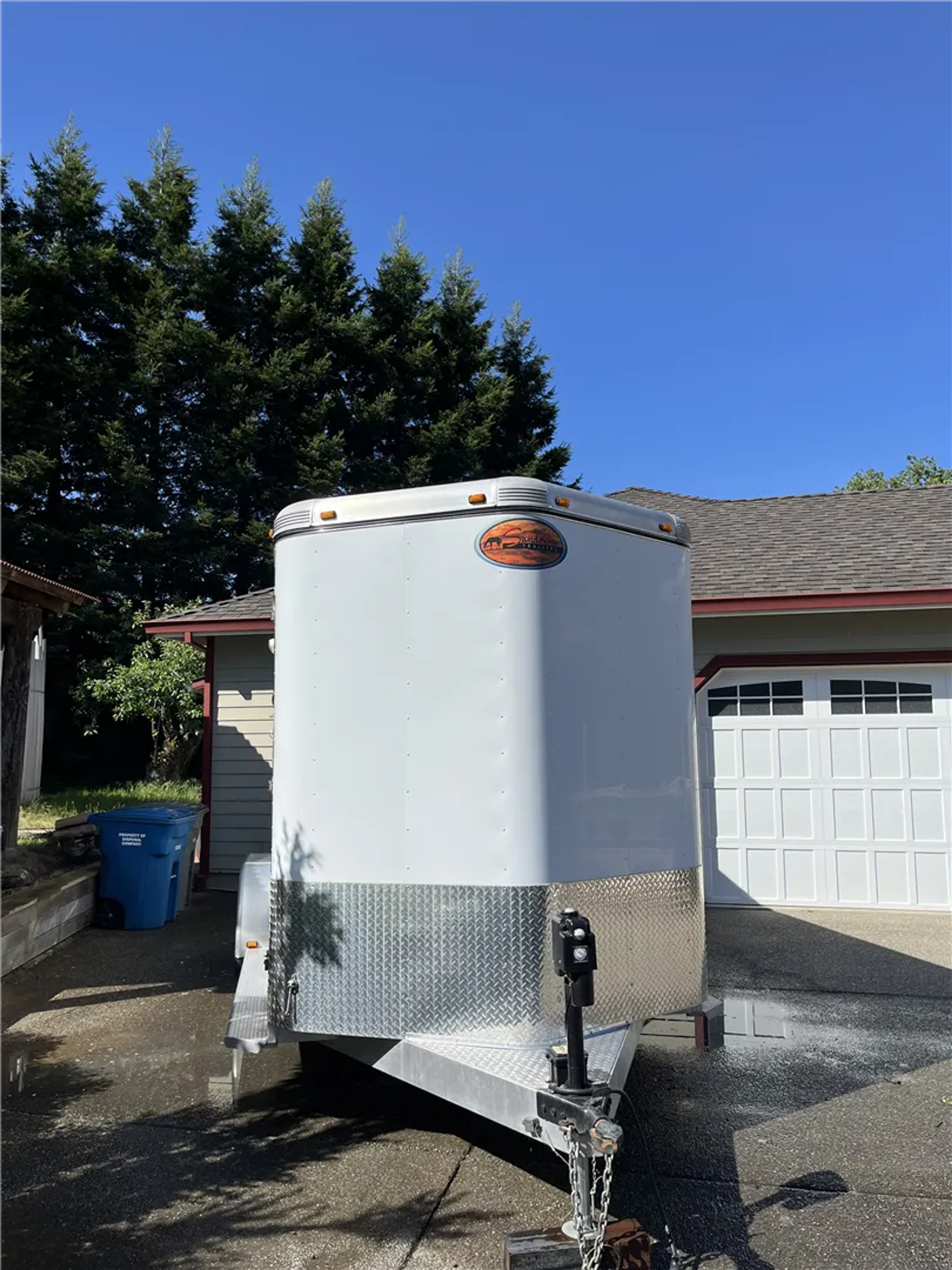 2013 Sundowner Trailers Sportsman 3 Horse Trailer — view 12