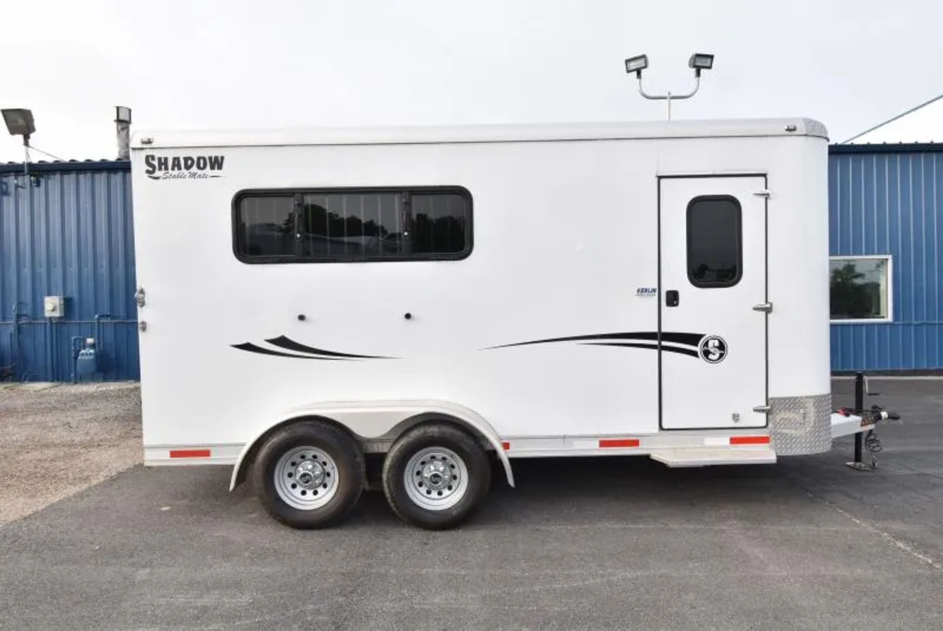 2021 Shadow Trailers Stablemate 3 Horse Trailer — view 11
