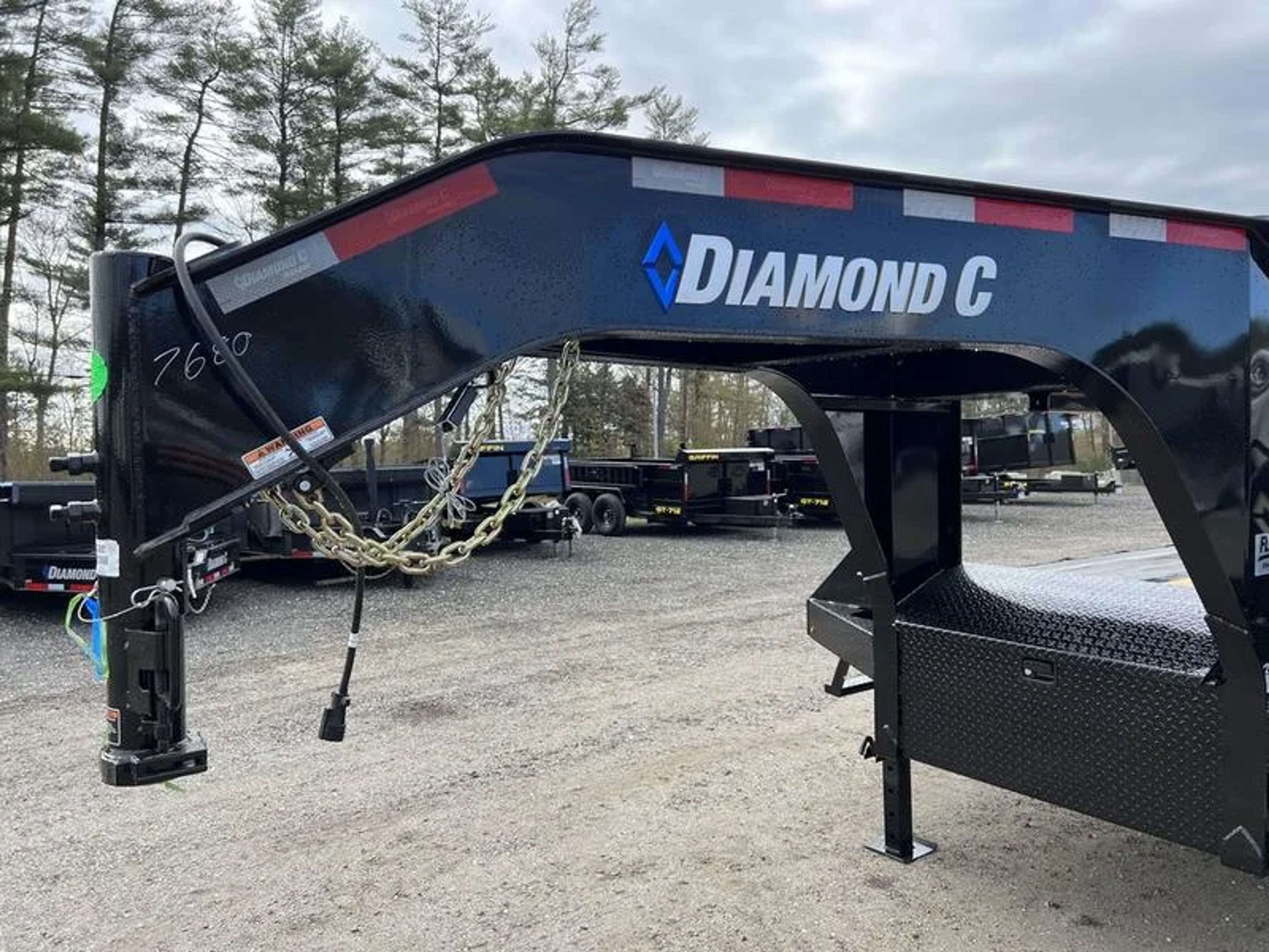 2024 Diamond C 8.5×35 25K Gooseneck Equipment Trailer w/Spare Mount — view 7