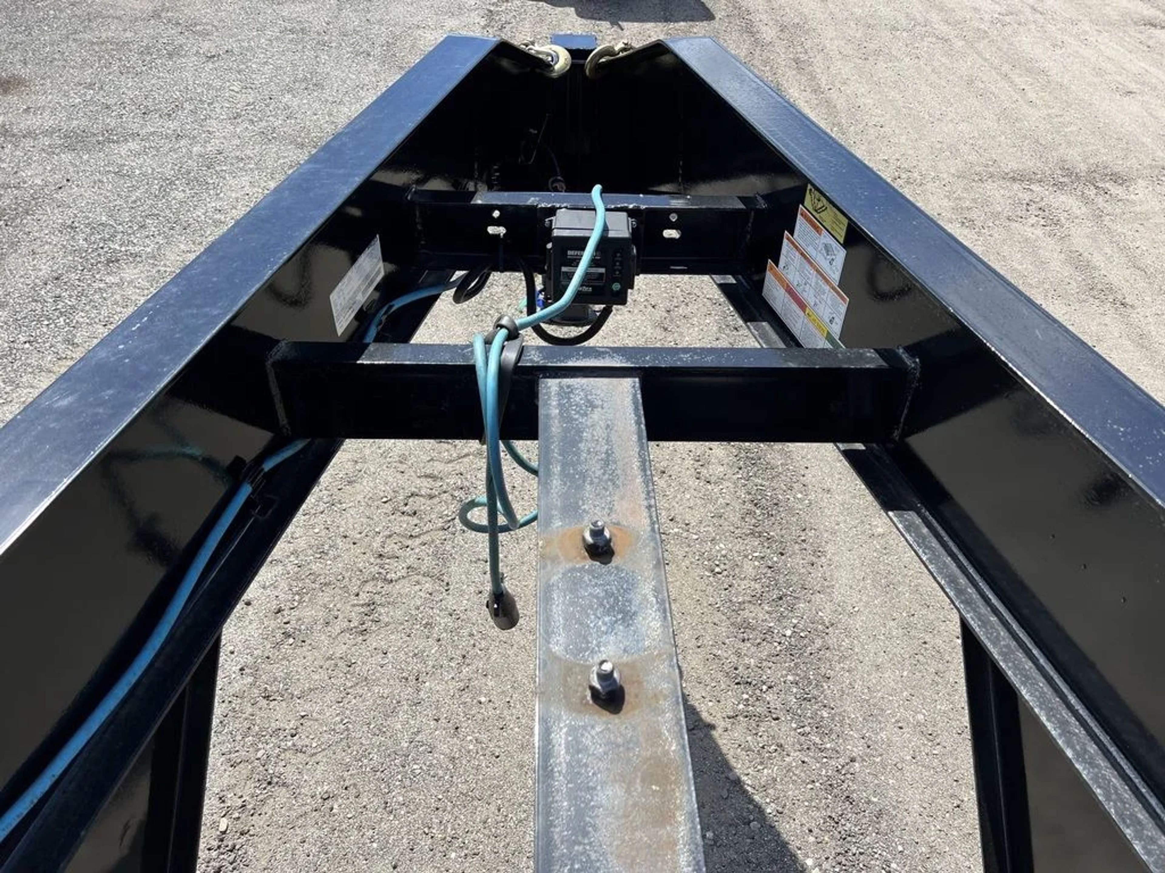 2023 Big Tex Trailers 8.5×40 25K HD Gooseneck Equipment w/Slide-Out Ramps — view 10