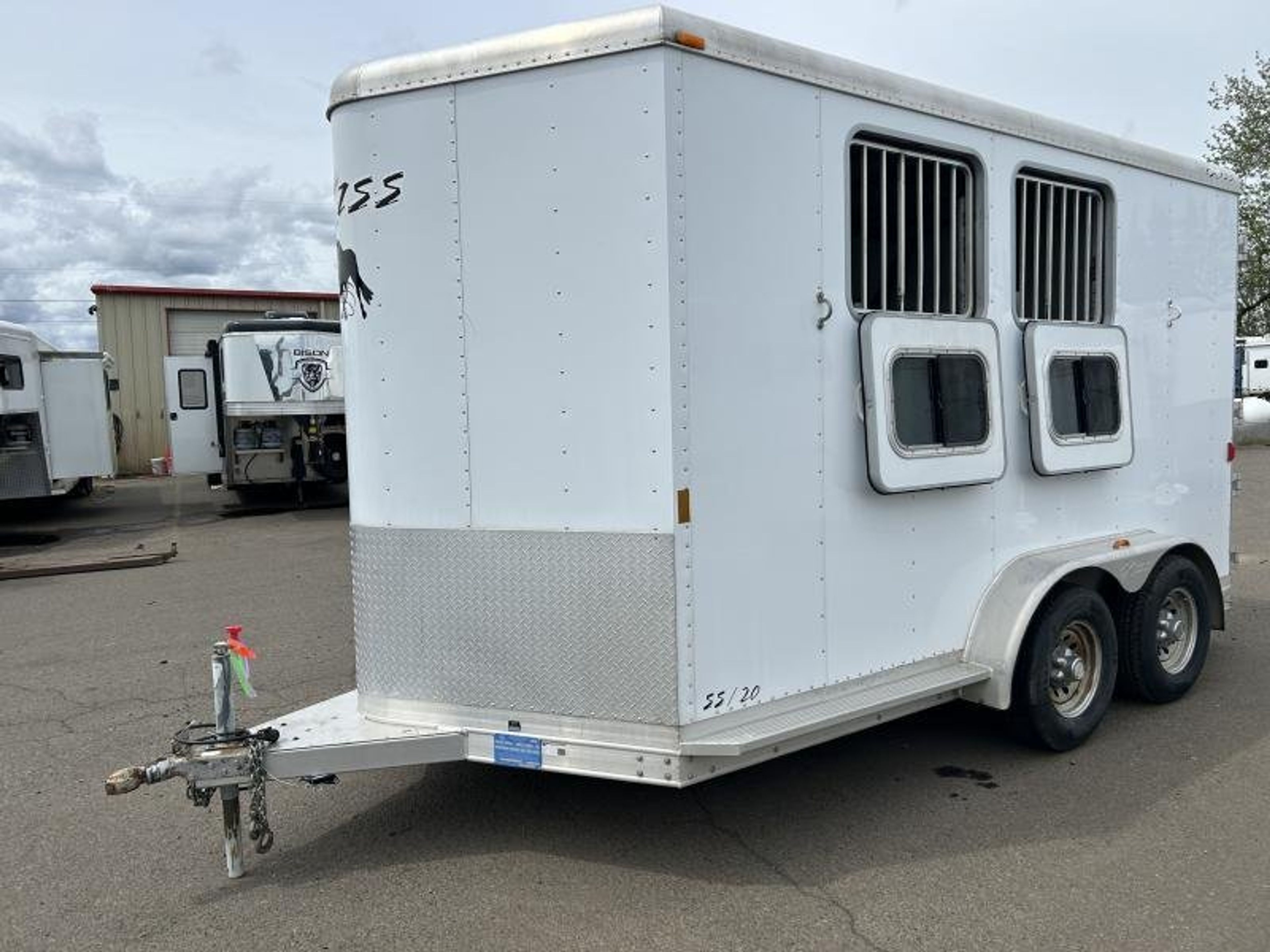 2007 Exiss 2 Horse Trailer — view 4