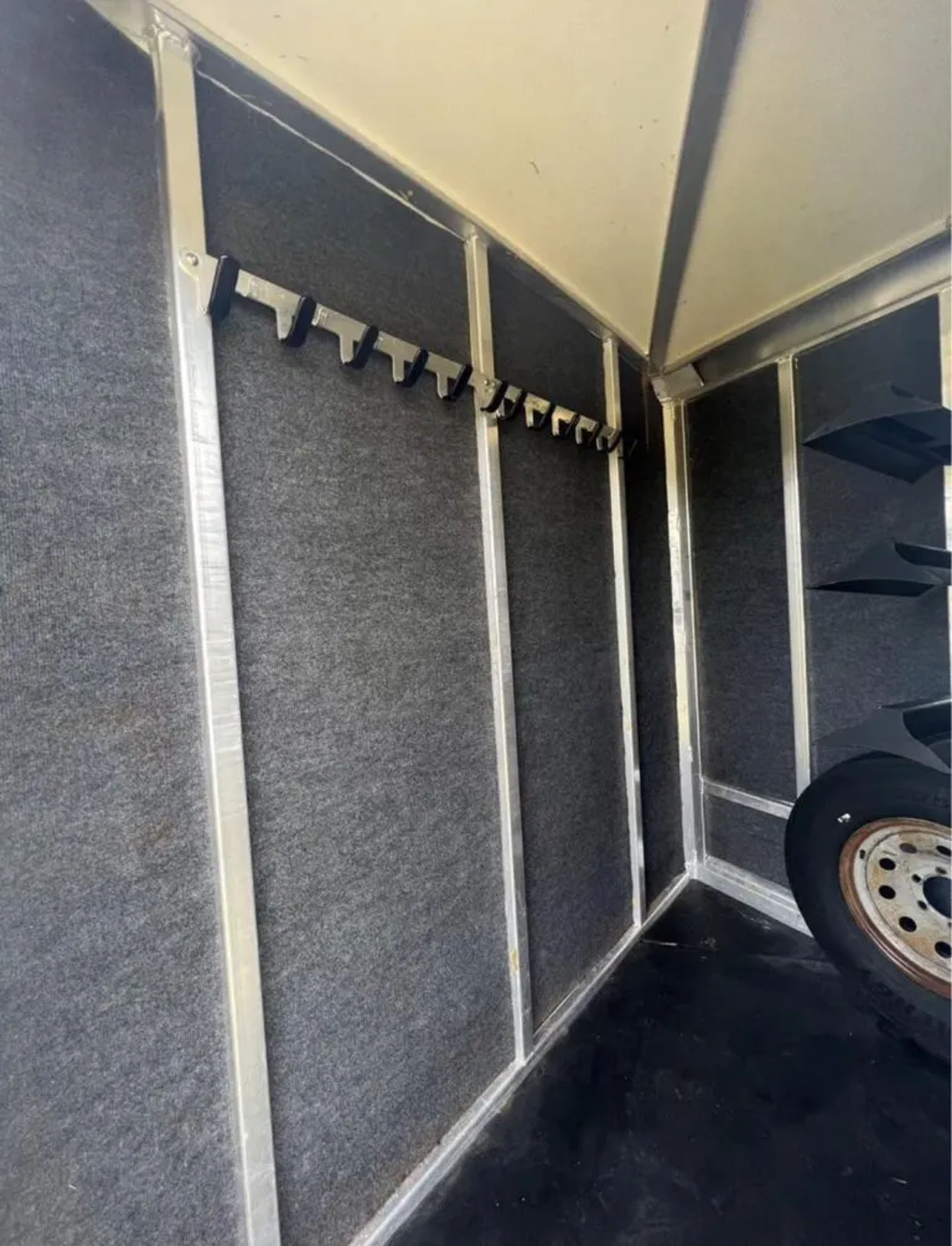 2013 model Cimarron 3 Horse Bumper Pull — view 11