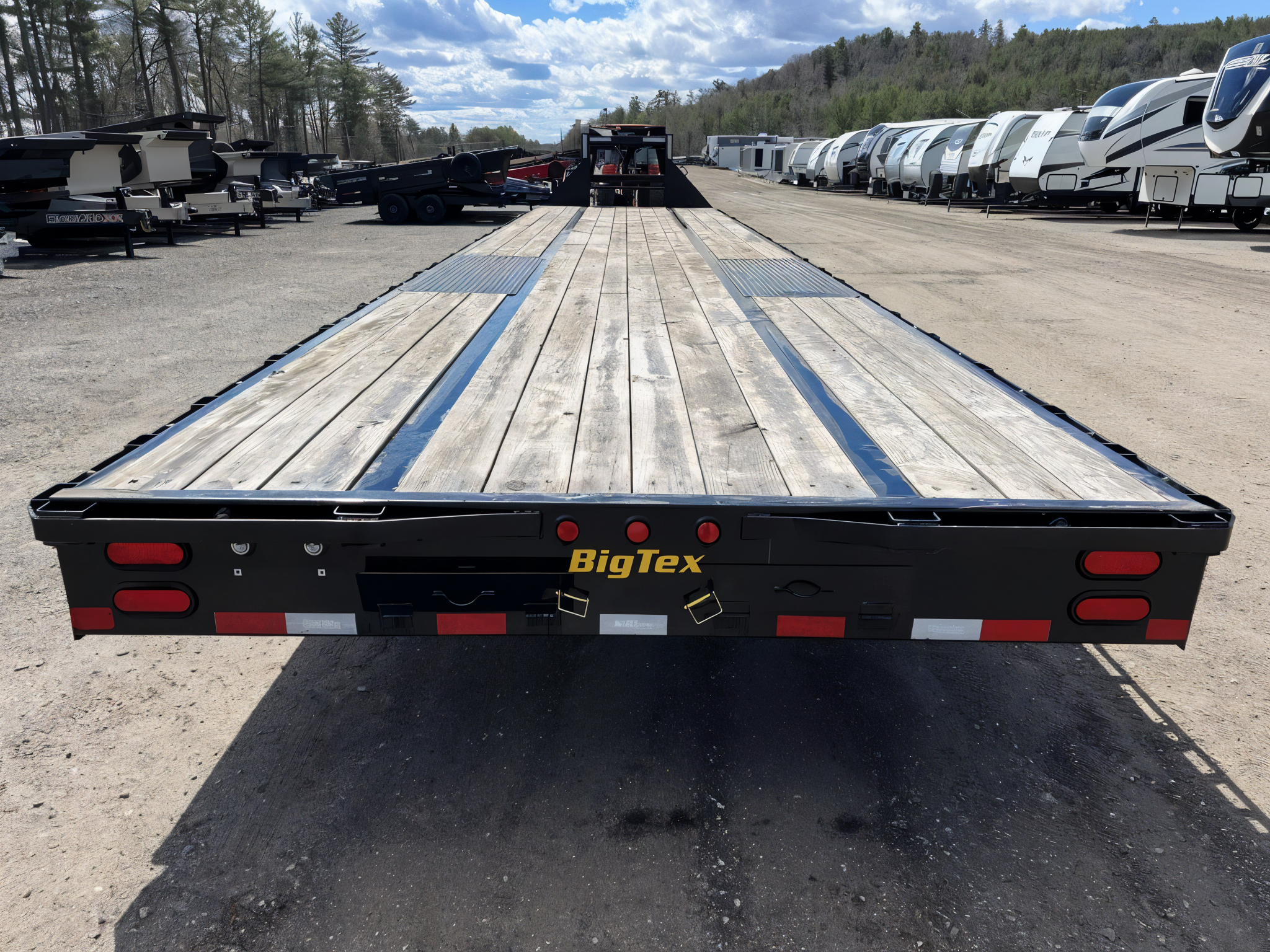 2023 Big Tex Trailers 8.5×40 25K HD Gooseneck Equipment w/Slide-Out Ramps