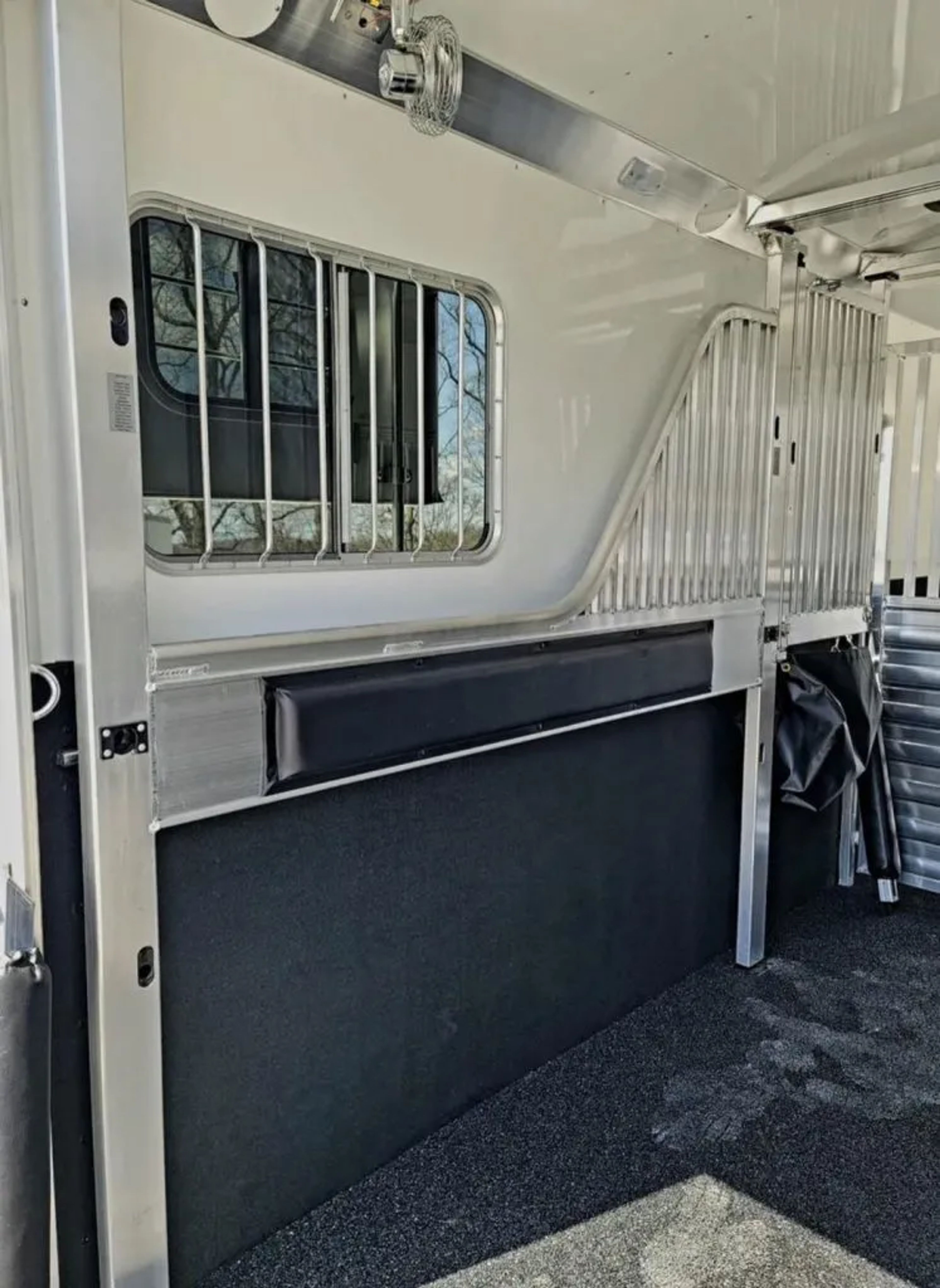 2023 4 Star 2+1 gooseneck — view 9