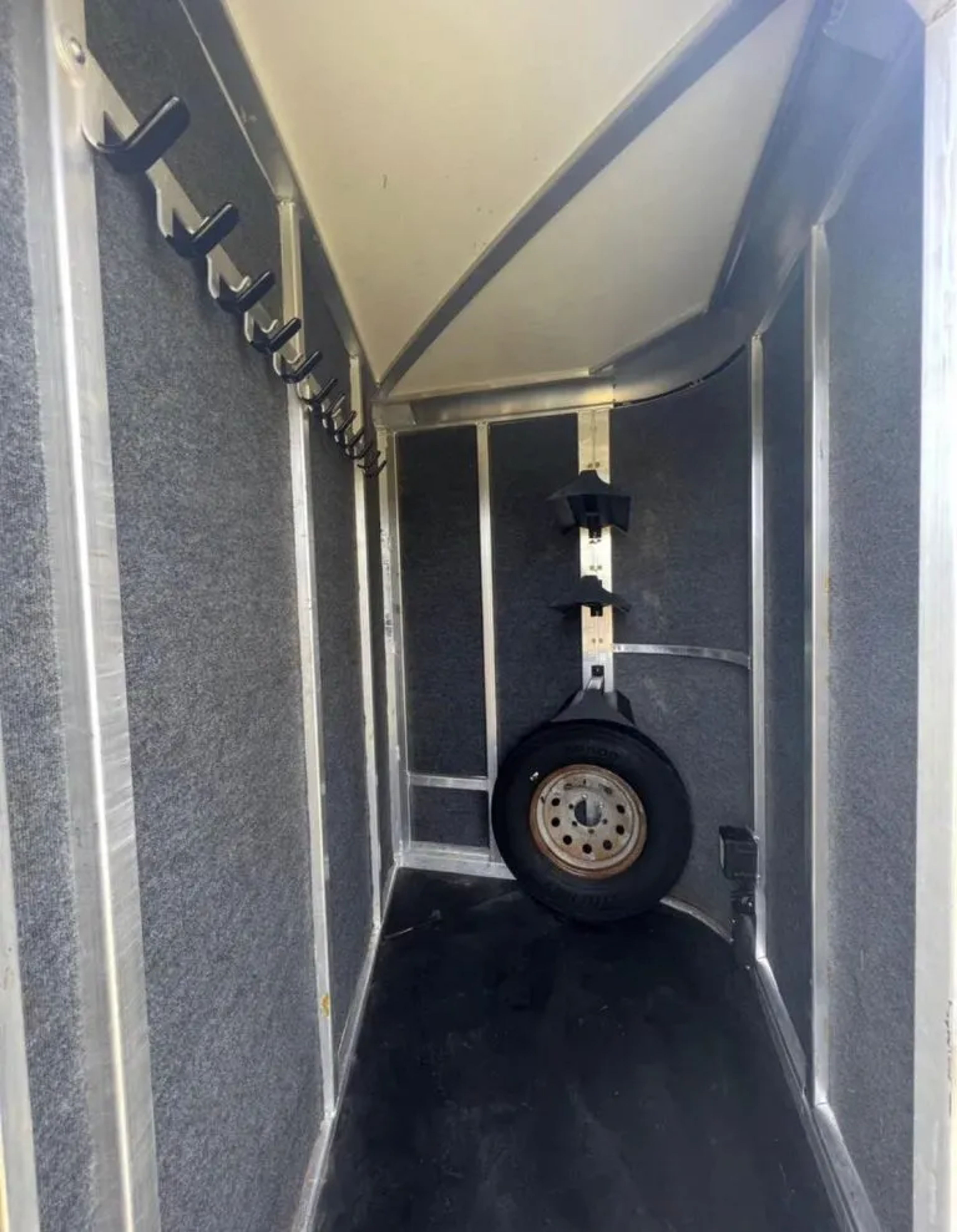 2013 model Cimarron 3 Horse Bumper Pull — view 10