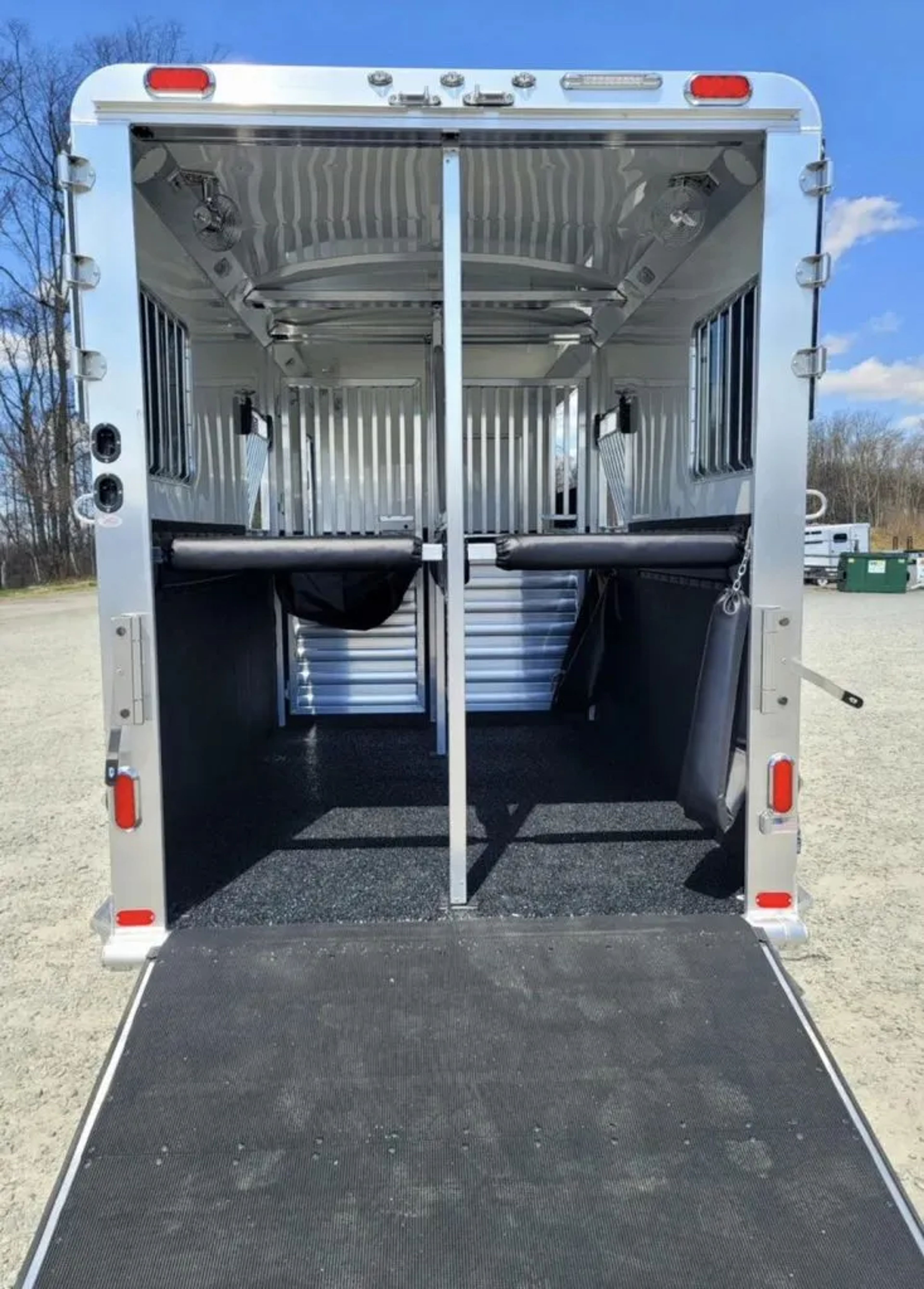 2023 4 Star 2+1 gooseneck — view 15