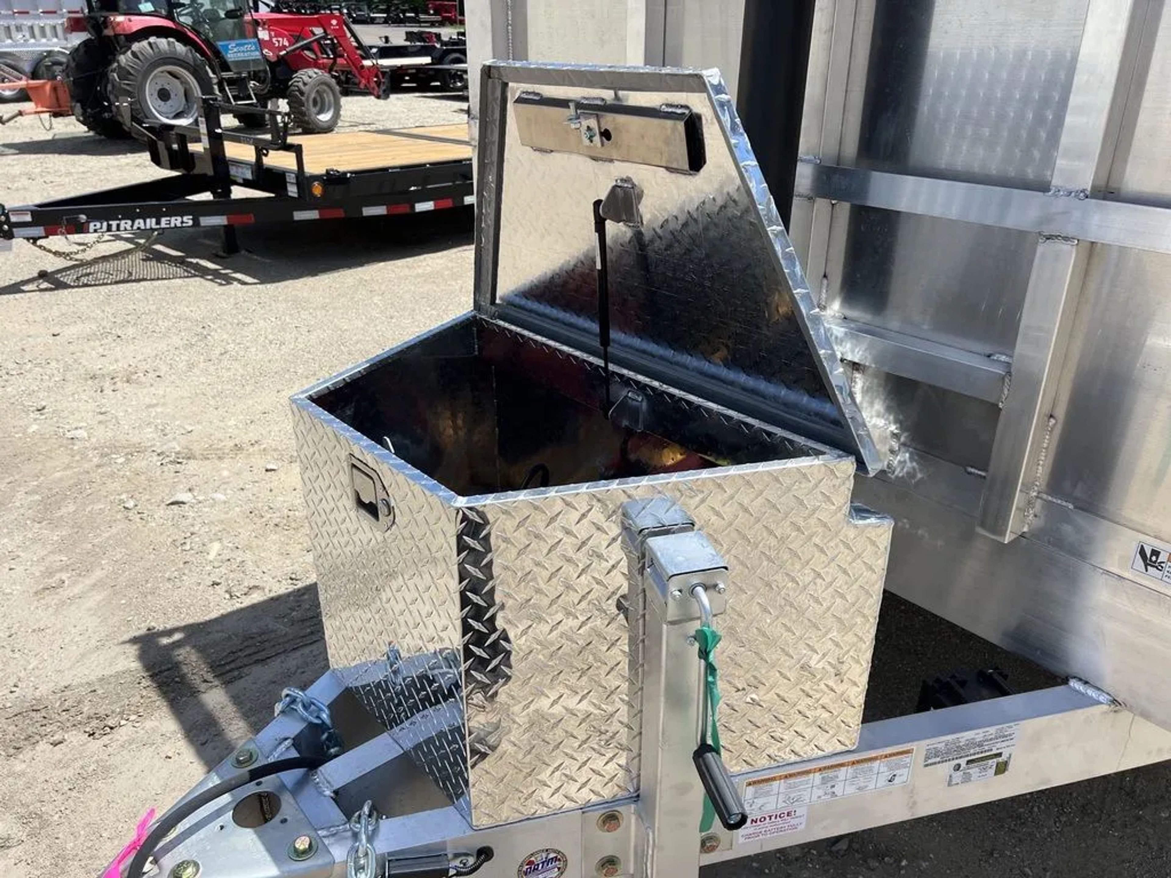 2024 Cargo Pro Dump Trailer — view 6