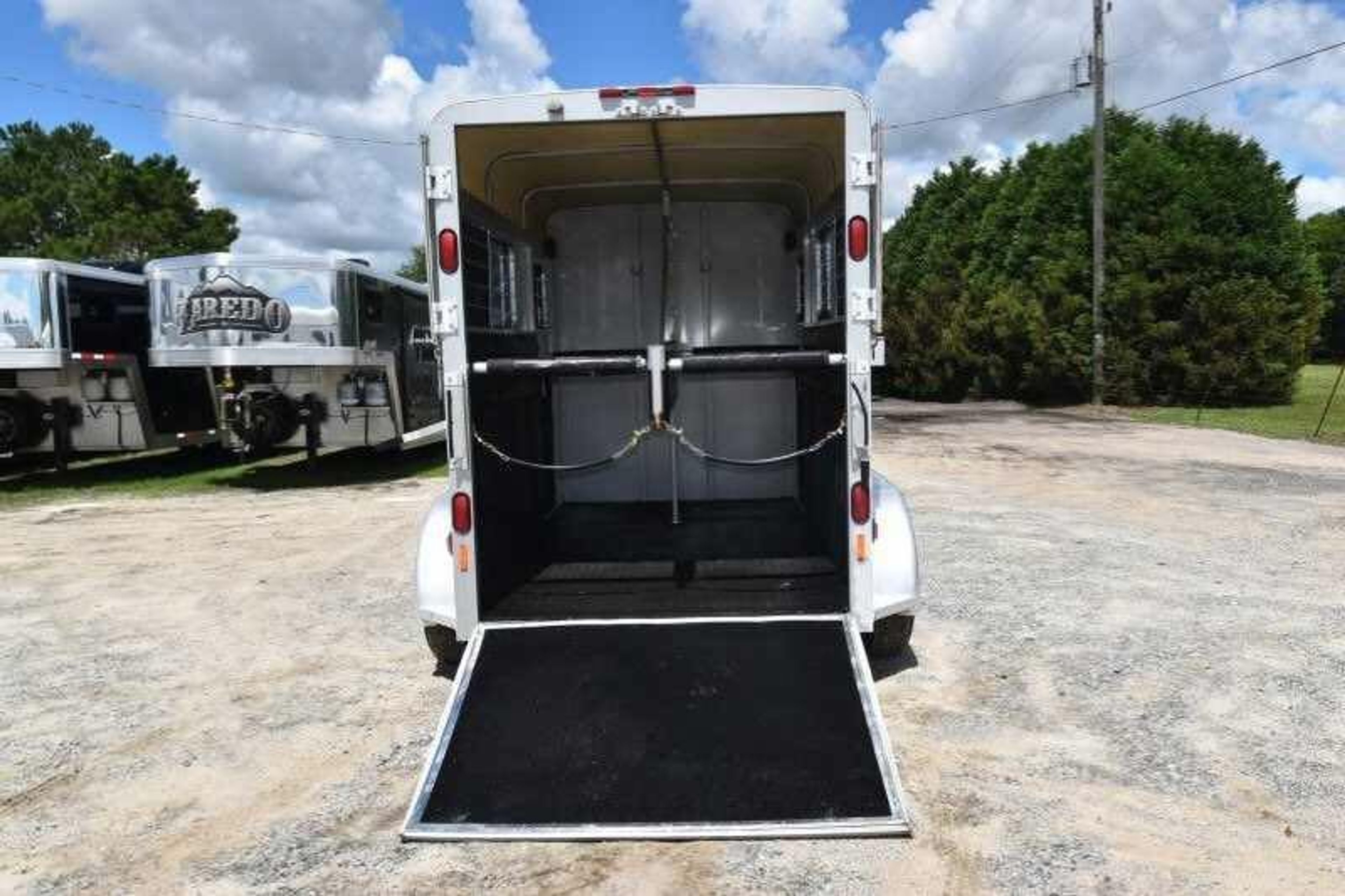 2002 Kiefer Built 2 Horse Bumper Pull — view 2