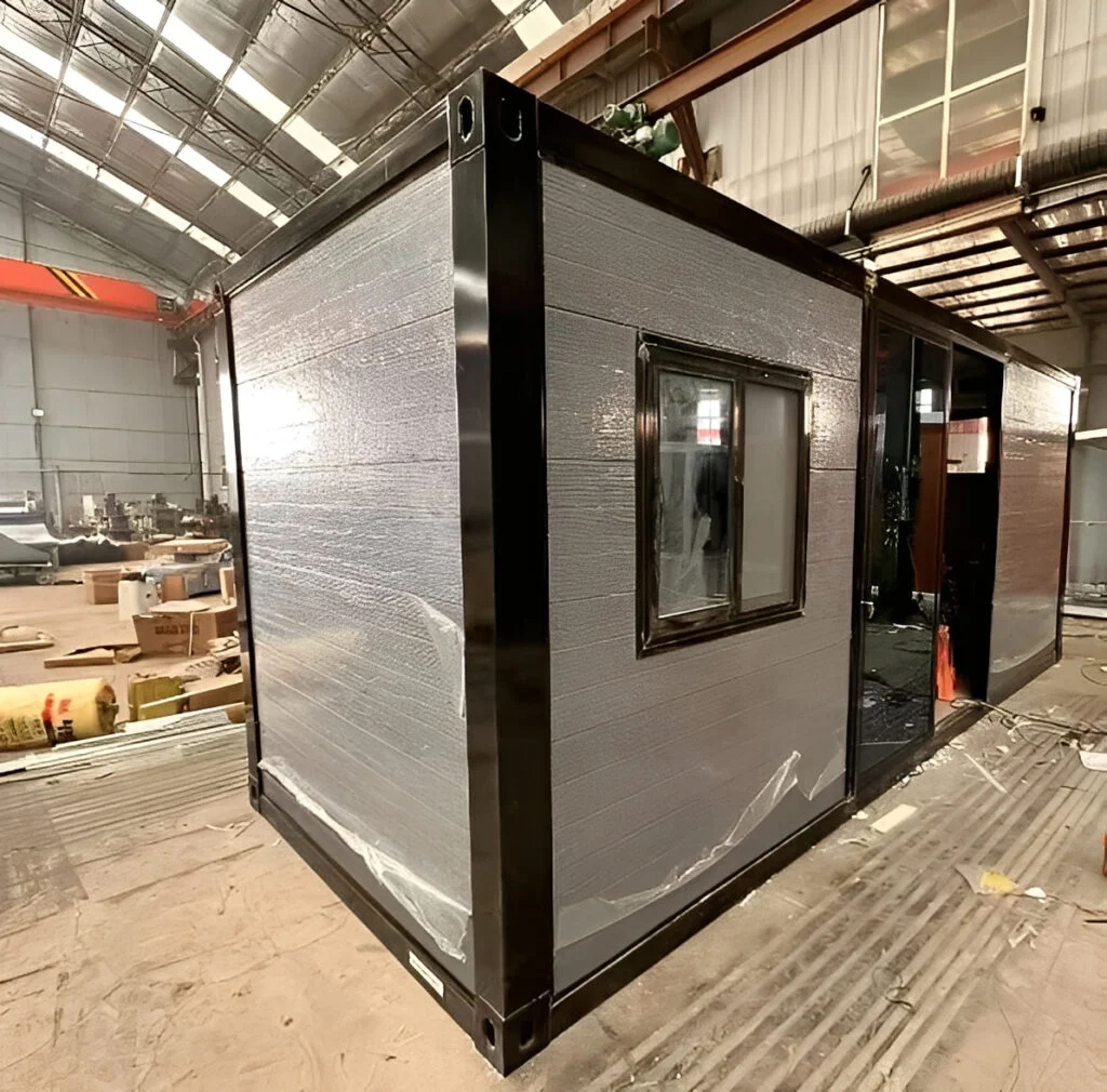 20ft Pre-Assembled Shipping Container Home — view 3